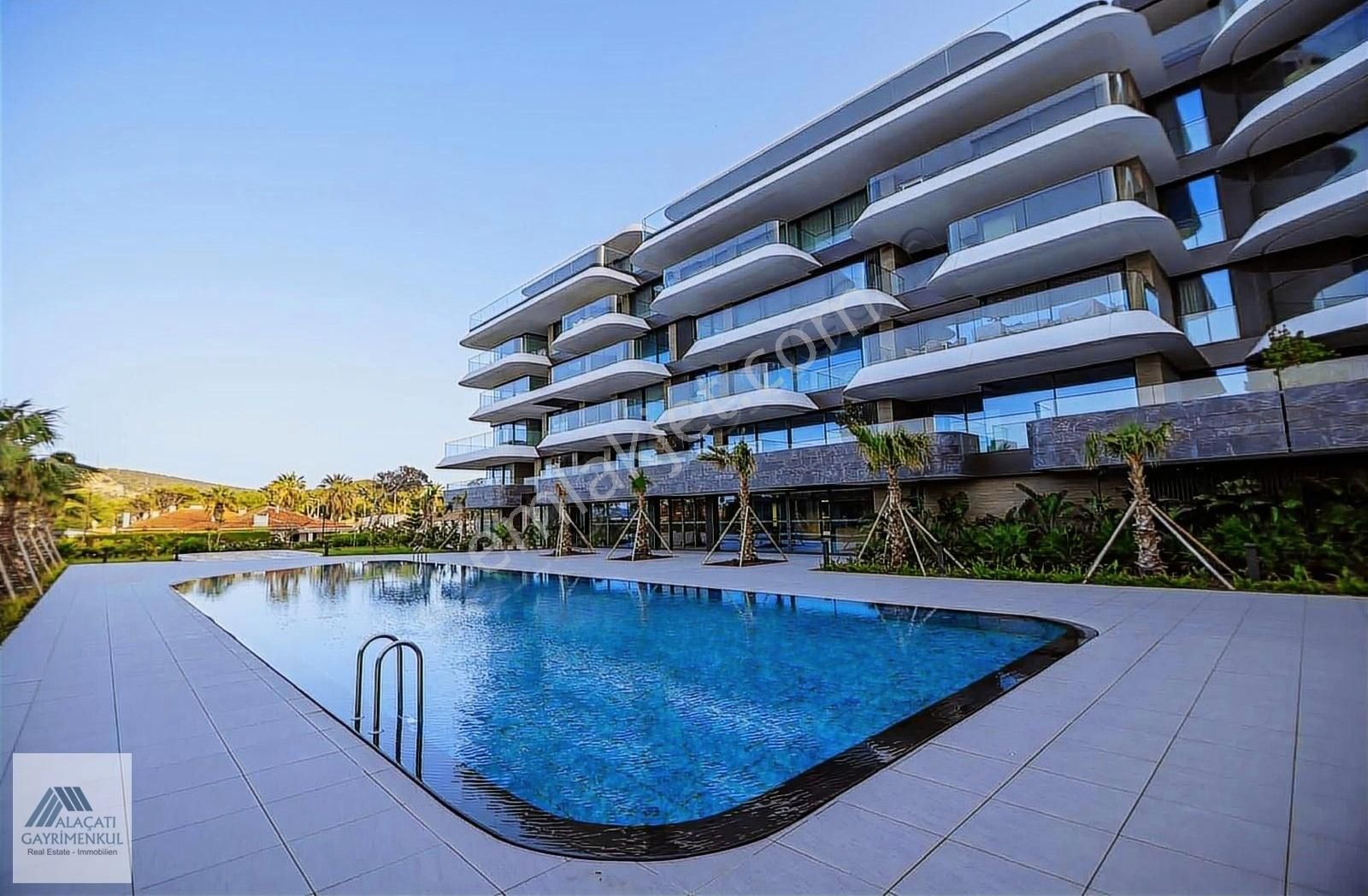 Alaçatı Gayrimenkulden Swissotel Residence 2+1 Deniz Cephe Satılık - Görsel 9