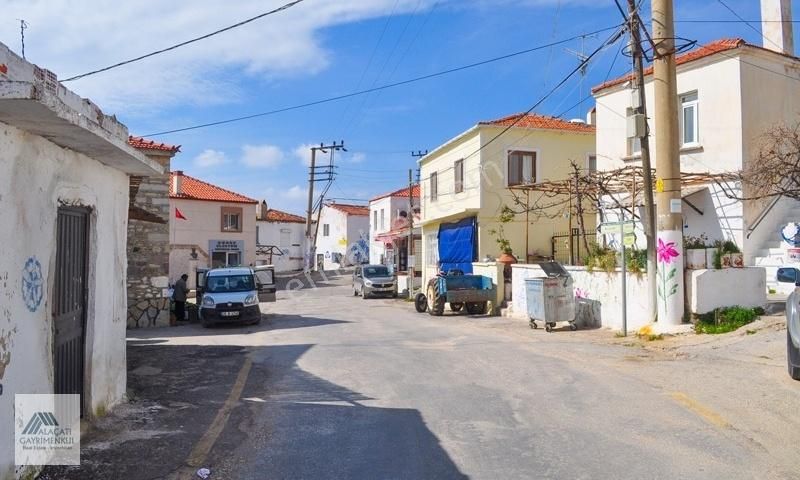 Çeşme Germiyan Satılık Tarla ALAÇATI GAYRİMENKULDEN GERMİYAN KÖYÜNDE YATIRIMLIK SATILIK TARLA