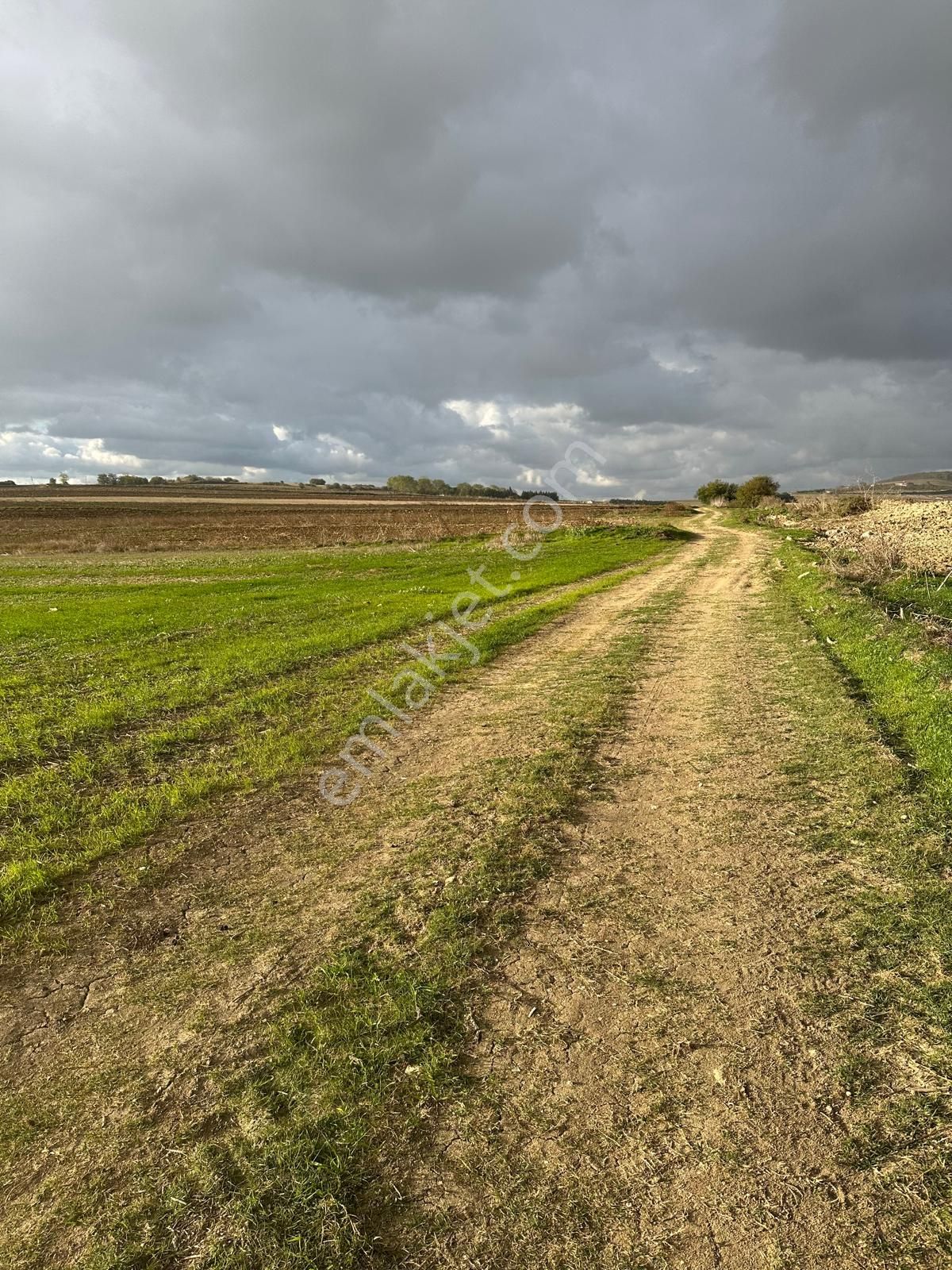 Mergen Grup Gayrimenkul'den Çatalca Nakkaş'da 113 M2 Arsa Mükemmel Konumda - Görsel 8