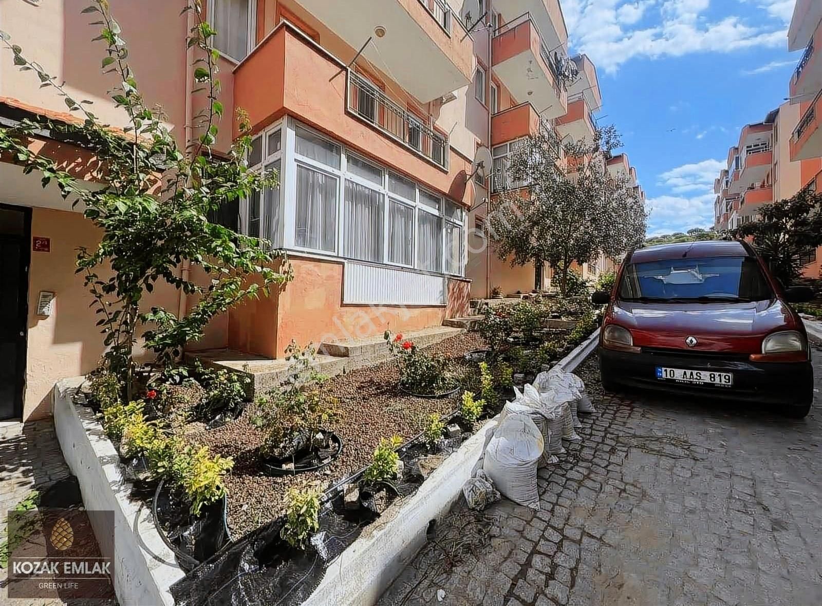 Ayvalık 150 Evler Satılık Daire Ayvalık 150evlerde satılık 3 artı1 ebeveyn banyolu daire