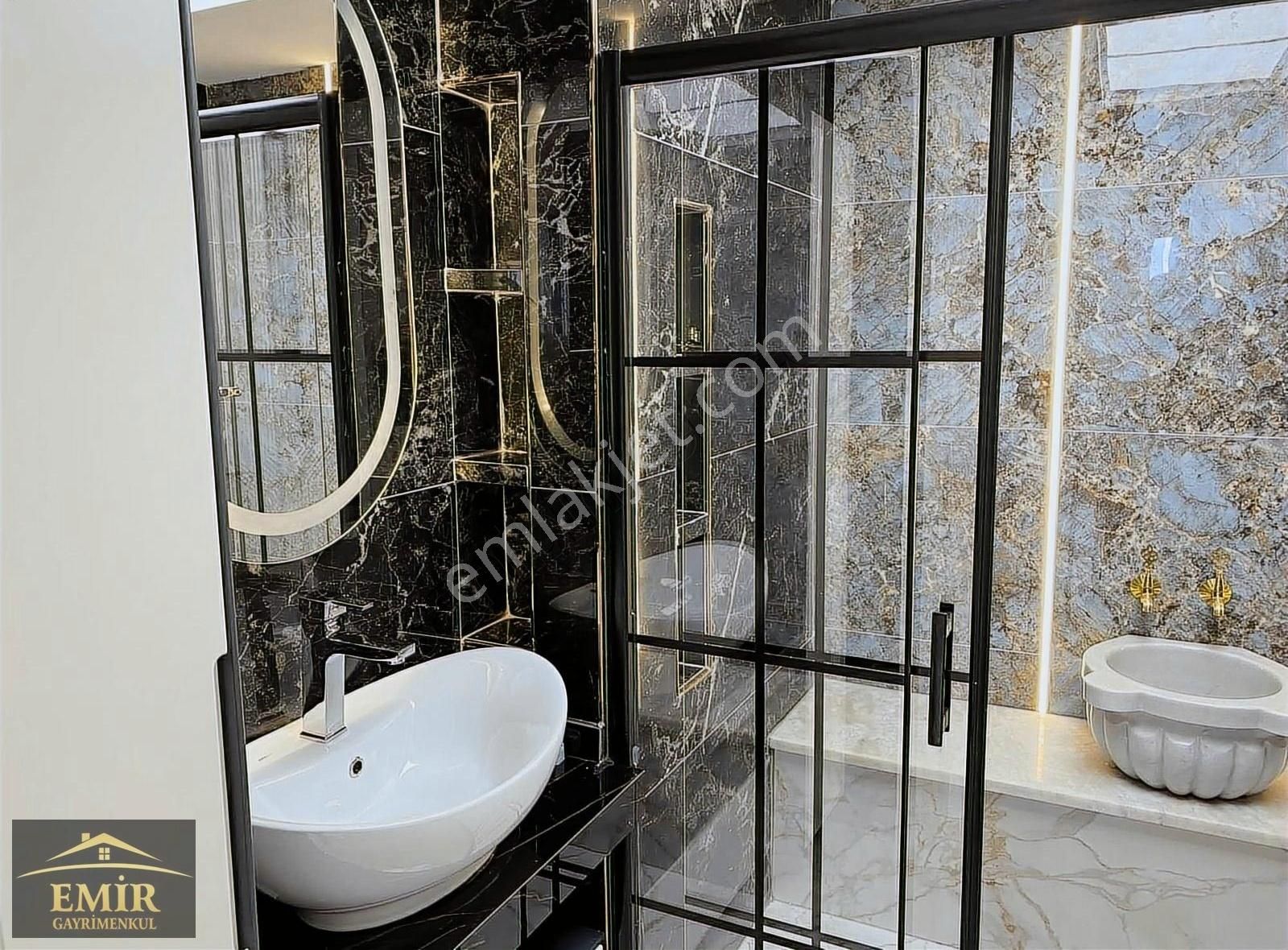 Emir Gayrimenkulden Fıstıklıgın Göbeğinde 3.5+1 Daire Sunar - Görsel 4