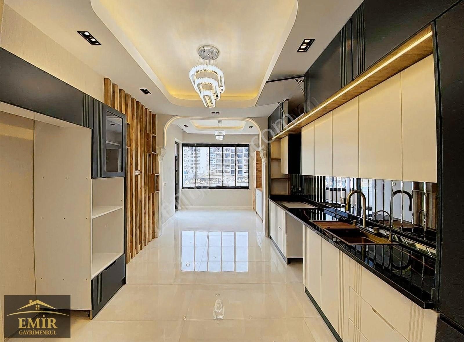 Emir Gayrimenkulden Fıstıklıgın Göbeğinde 3.5+1 Daire Sunar - Görsel 33