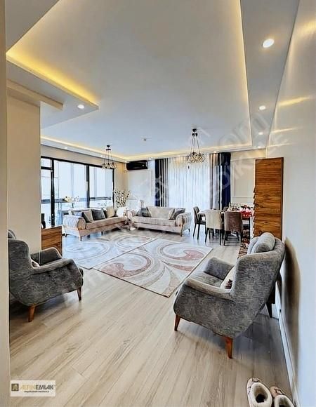 Başakşehir Ziya Gökalp Satılık Daire AYAZMA EMLAK KONUT FULL TADİLATLI SATILIK 3+1 DAİRE