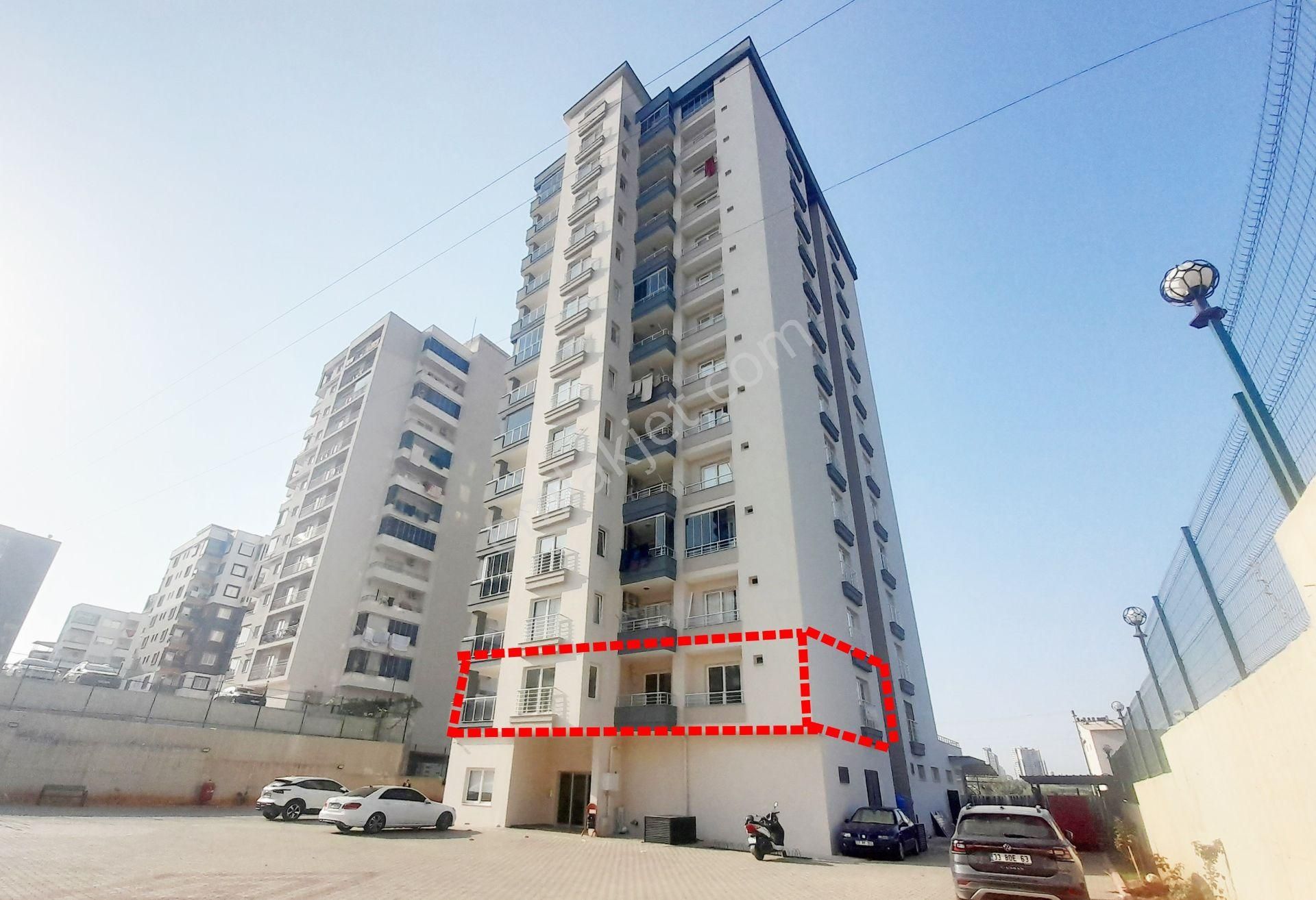 Toroslar Hüseyin Okan Merzeci Satılık Daire  FAZ'DAN SATILIK H OKAN MERZECİ MAH. 4+1 200 M2 GENİŞ DAİRE