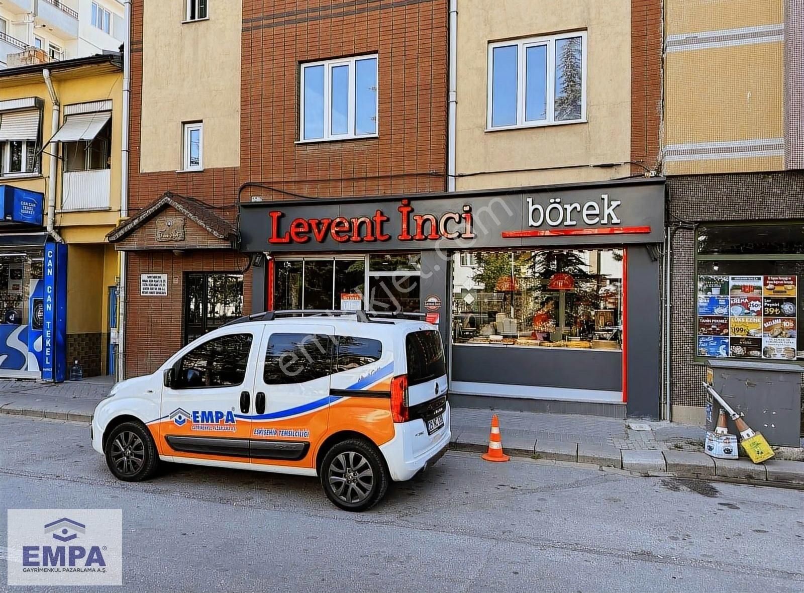 Odunpazarı Osmangazi Satılık Dükkan & Mağaza Empa'dan Basınşehitleri Caddesi 140m² Yatırıma Uygun Dükkan