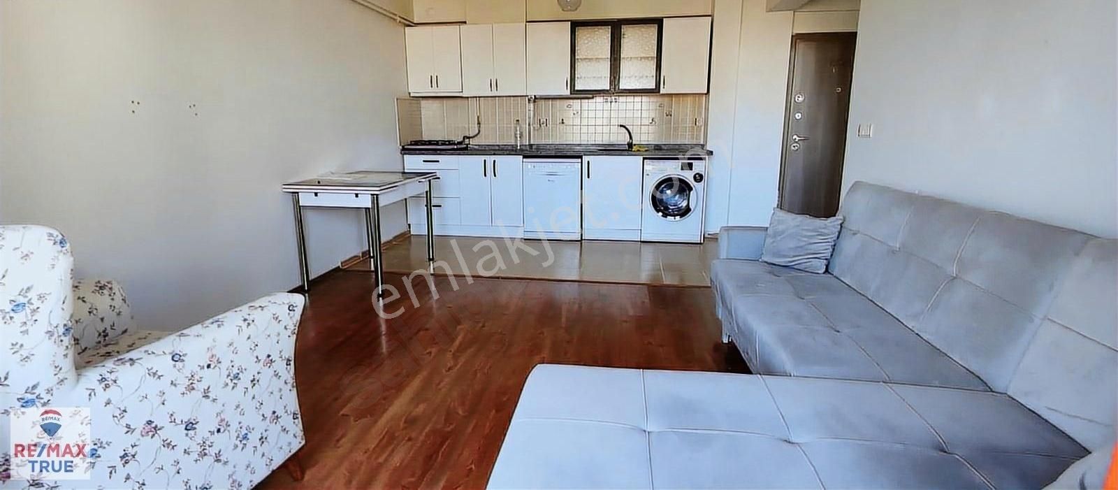 Kartepe Uzunçiftlik Kiralık Daire Uzunçiftlik Sudeks Doruk Sitesi 1+1 Eşyalı Kiralık Daire