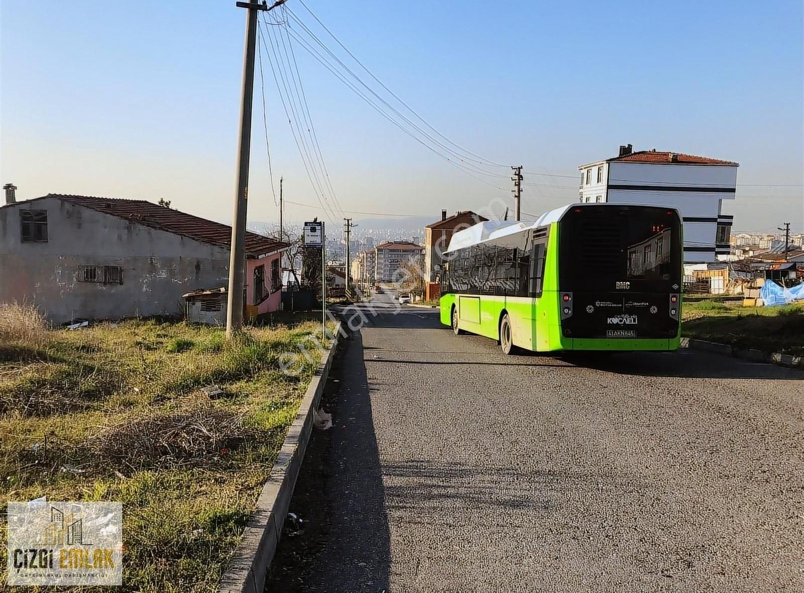 Çayırova Emek Satılık Konut İmarlı ÇAYIROVA AKSEDE SATILIK KONUT İMARLI FIRSAT ARSA