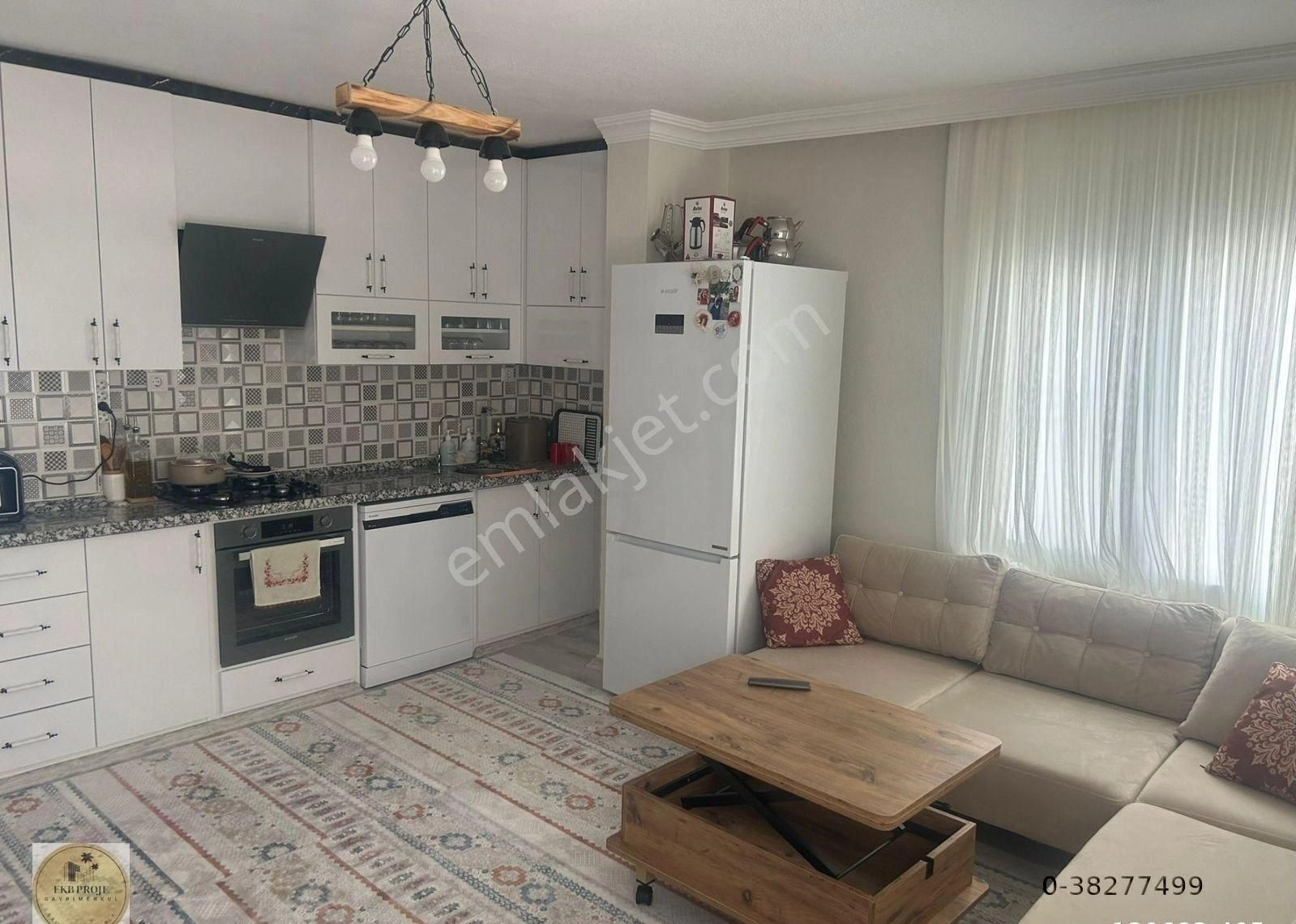 Silifke Taşucu Satılık Daire TAŞUCU'NUN MERKEZİNDE DENİZ MANZARALI SATILIK 3+1 DAİRE