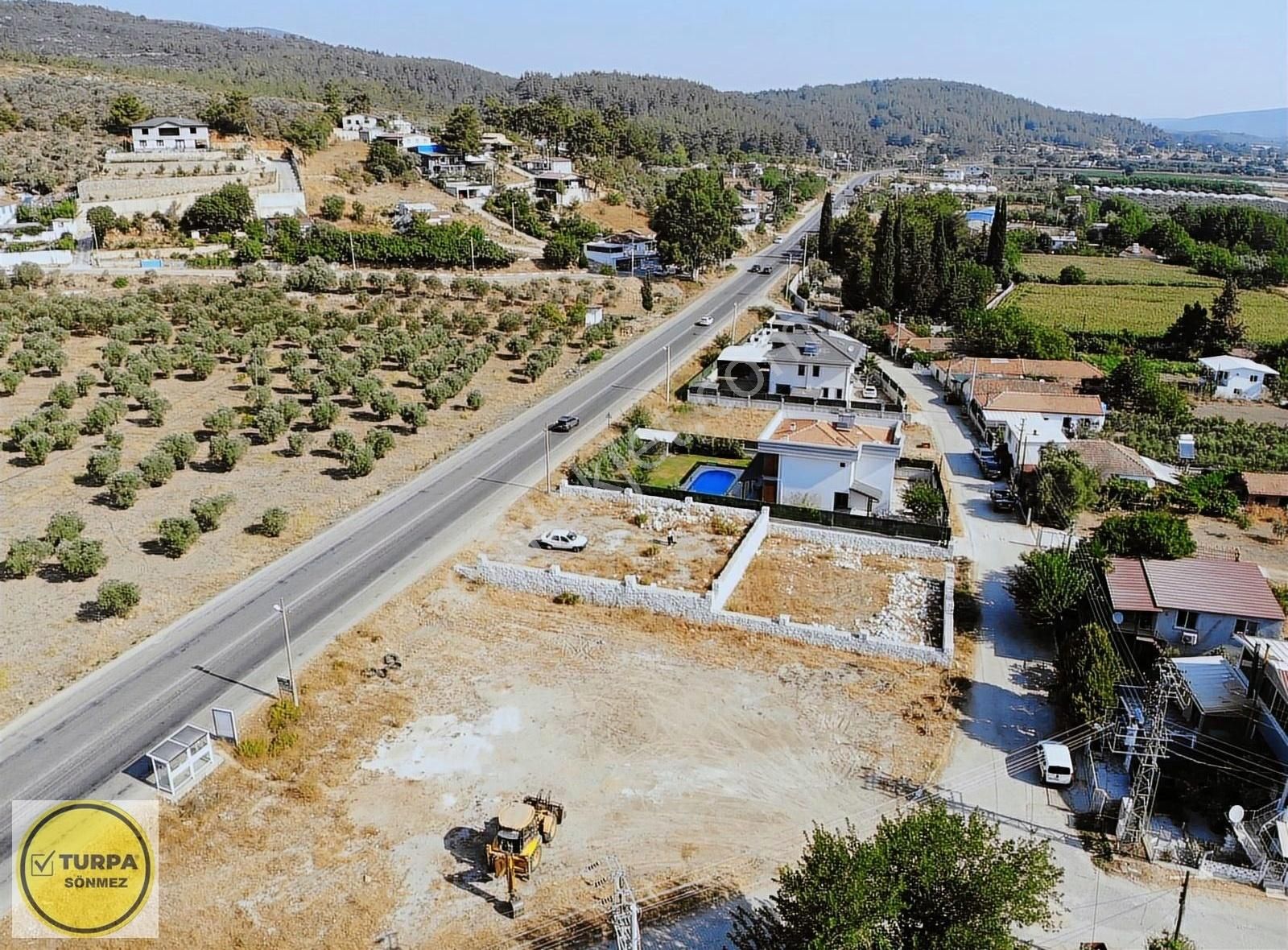 Menderes Çile Satılık Ticari İmarlı Menderes Kuşadası ana cadde üzeri satılık imarlı arsa