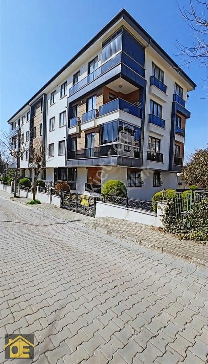 Avcılar Ambarlı Kiralık Daire OZAN'dan AVCILAR SİTELERDE GENÇ BİNADA KİRALIK OTOPARK' lı DAİRE