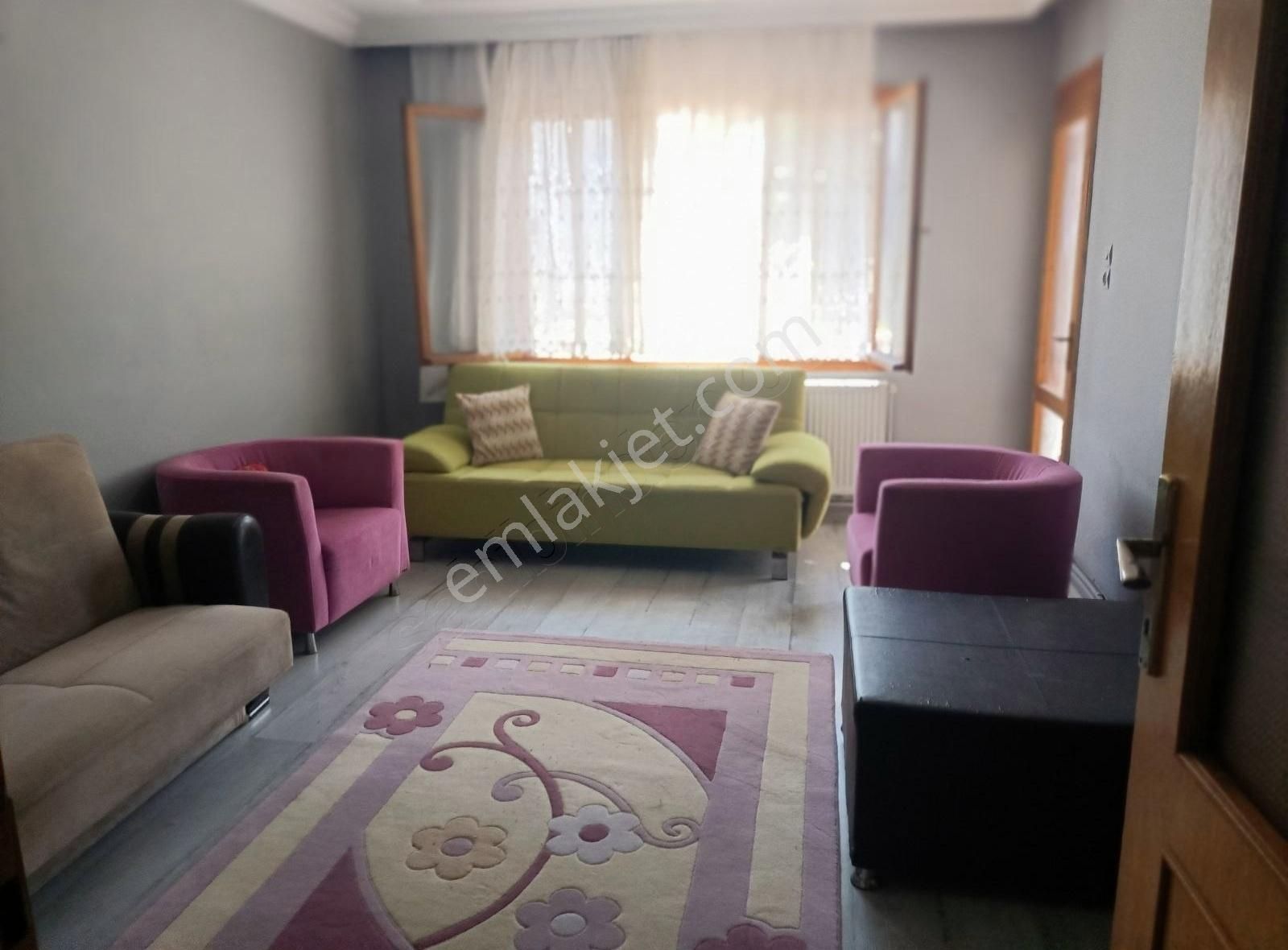 Buca Yaylacık Kiralık Daire BUCA YAYLACİKTA MUHTESEM BOYALİ BAKİMLİ NECLADAN KİRALİKTİR