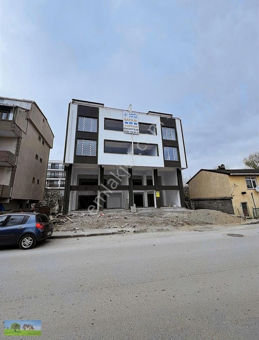 İzmit Sanayi Kiralık Dükkan & Mağaza İzmit Sanayide 250 M² Asma Katlı Kiralık Dükkan