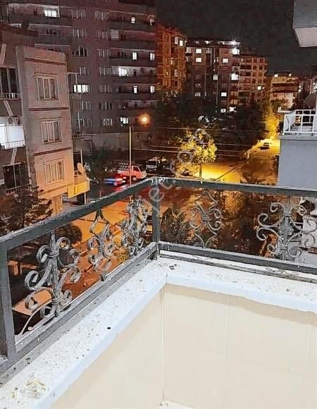 Şehitkamil Gazikent Satılık Daire DECORMAN'dan GAZİKENT DESENEVLERDE 3+1 SATILIK DAİRE...