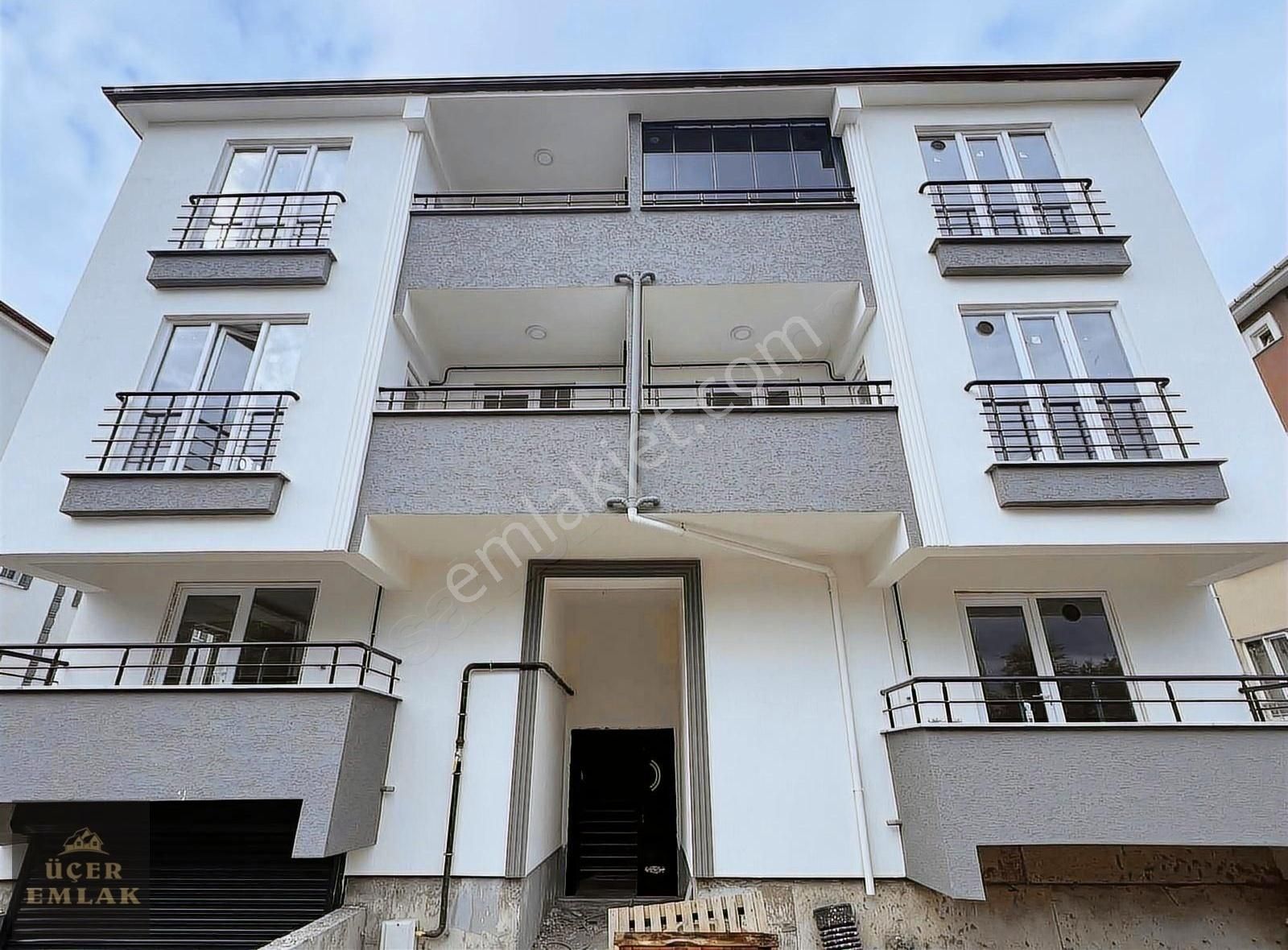 Babaeski Gaziosmanpaşa Satılık Daire BABAESKİ GAZİOSMANPAŞA MAHALLESİ 1+1 50 m2 SATILIK SIFIR DAİRE