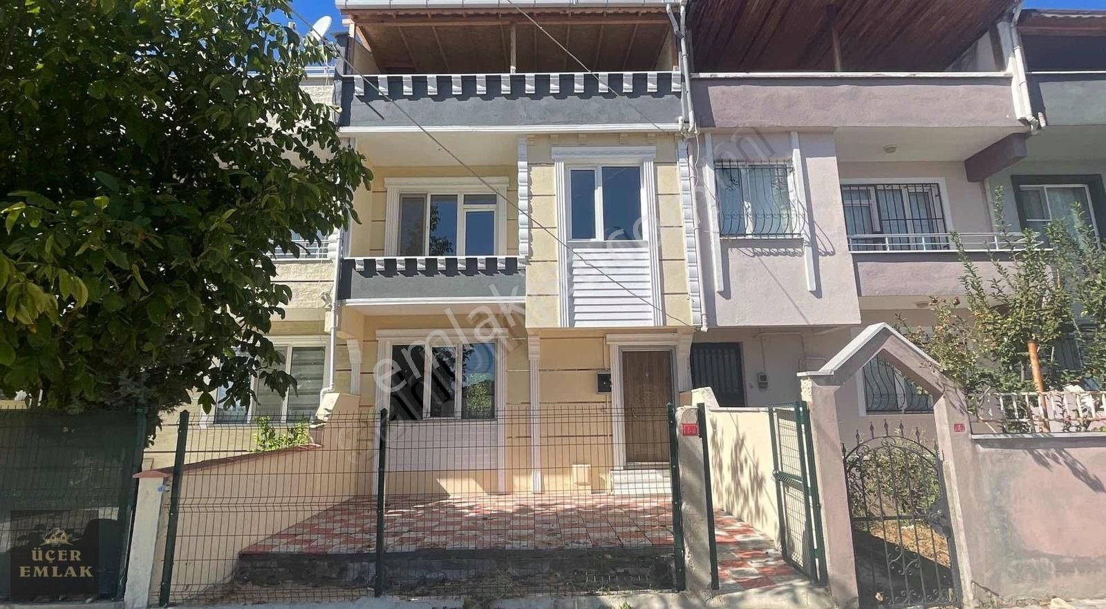 Babaeski Kurtuluş Satılık Daire BABAESKİ KURTULUŞ MAHALLESİ 4+1 TRİPLEKS DAİRE VE ARSASI SATILIK