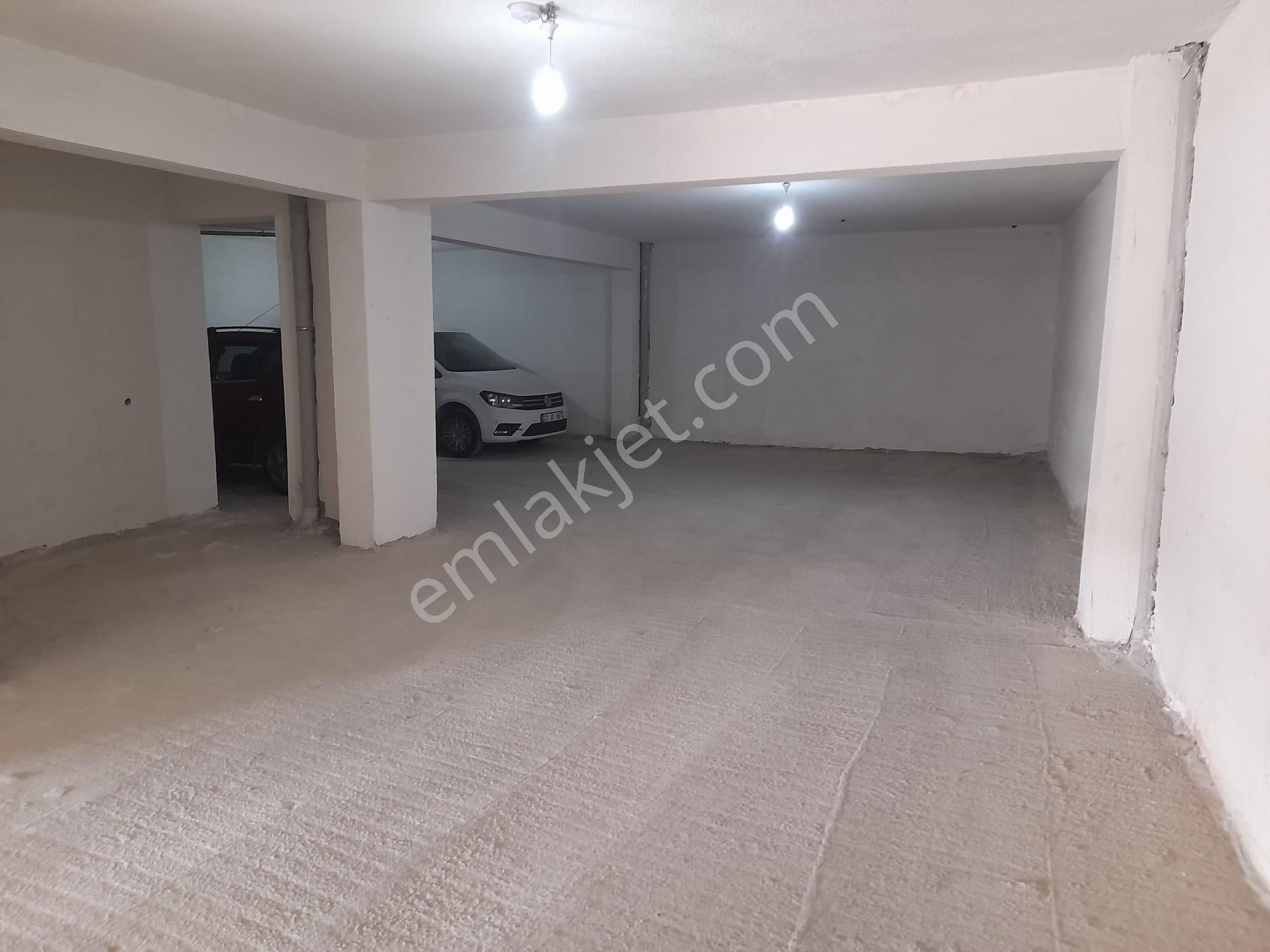 Başakşehir Altınşehir Kiralık Daire  BAŞAKŞEHİR ALTINŞEHİR DE KİRALIK 2+1 EBEVEYN BANYOLU KAPALI OTOPARKLI DAİRE