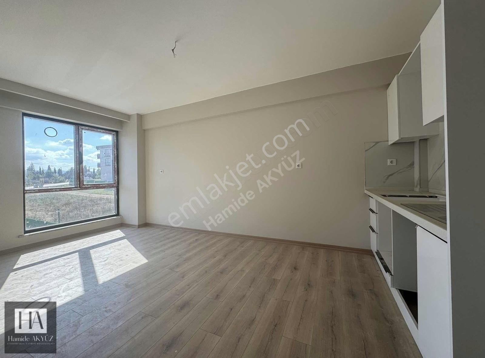 Hamide Akyüz' Den Yolçatı Koçakkent' Te Kiralık 2+1 Daire - Görsel 5