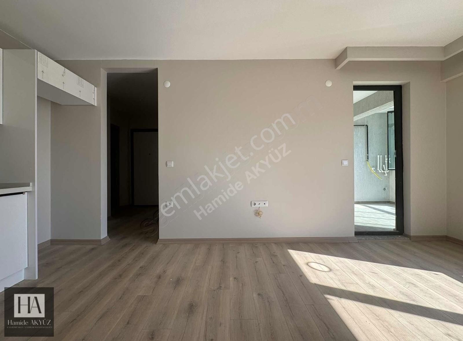 Hamide Akyüz' Den Yolçatı Koçakkent' Te Kiralık 2+1 Daire - Görsel 9