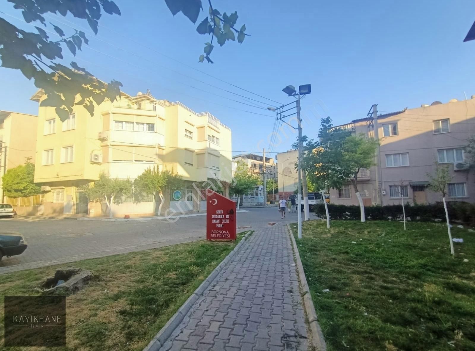 Bornova Koşukavak Satılık Konut İmarlı Point Bornova Otogar Yakını 4 Kat İmarlı Satılık Arsa