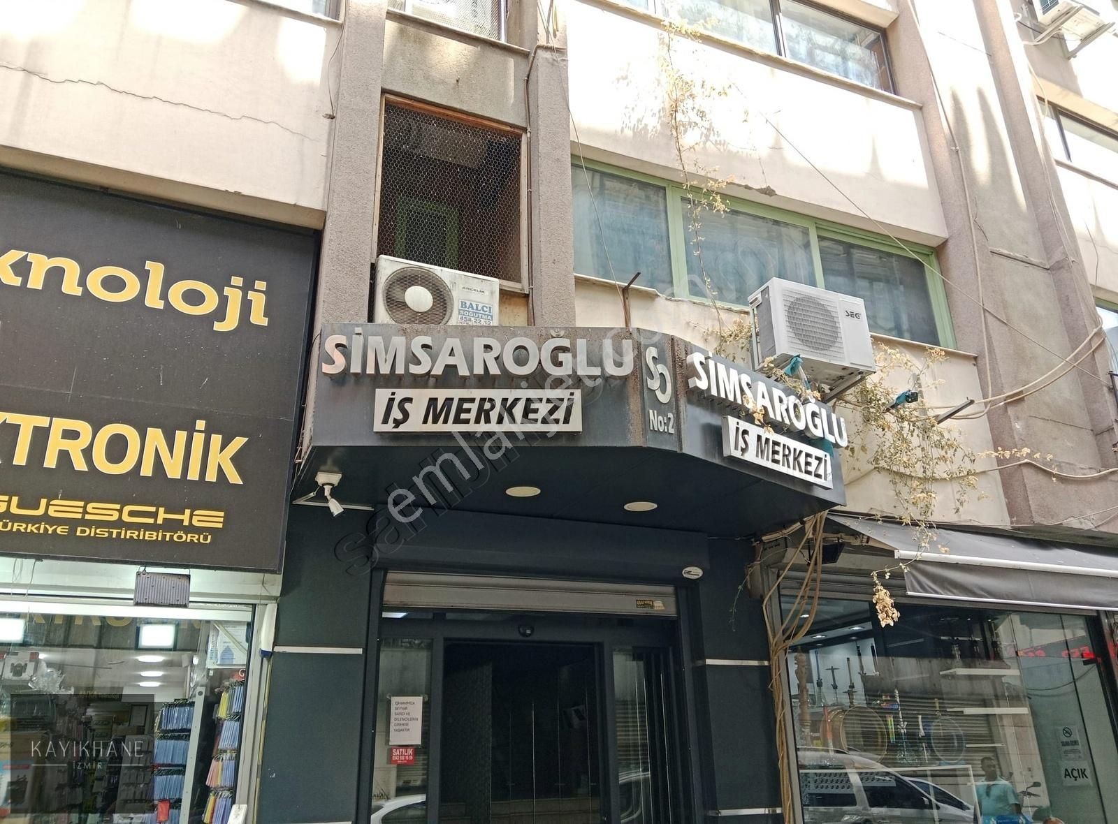 Konak İsmet Kaptan Satılık Ofis İzmir'in Merkezi Çankaya'da Otoparklı iş Merkezi 75 M2 Satılık