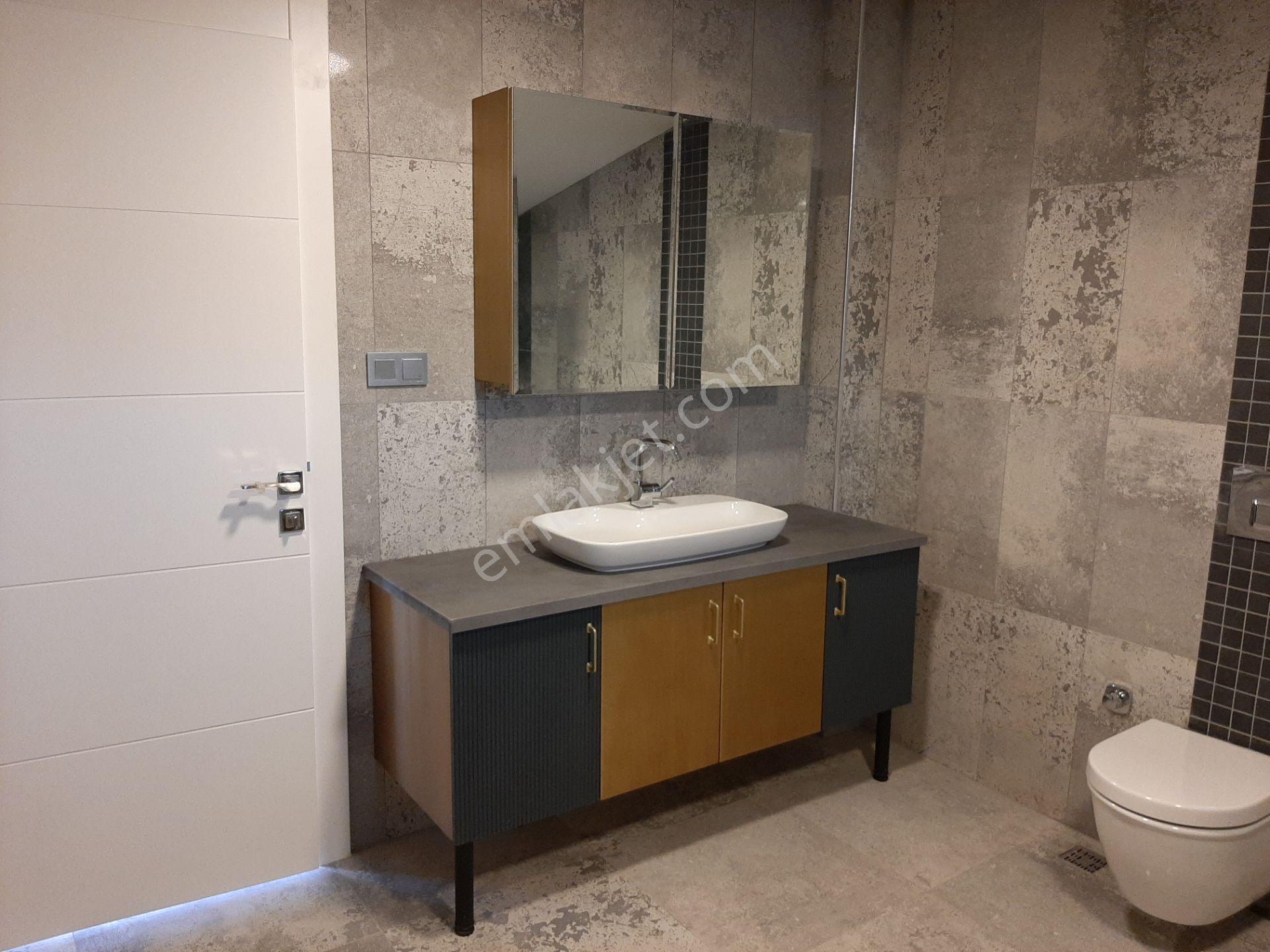 Karaköprüde Lüx Satılık Villa - Görsel 20