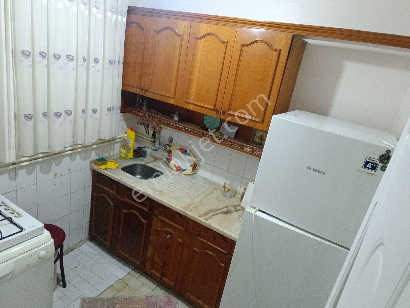 Bayrampaşa Orta Kiralık Daire Çevik Kuvvet E 100 M , Eşyalı Kutu Gibi Daire