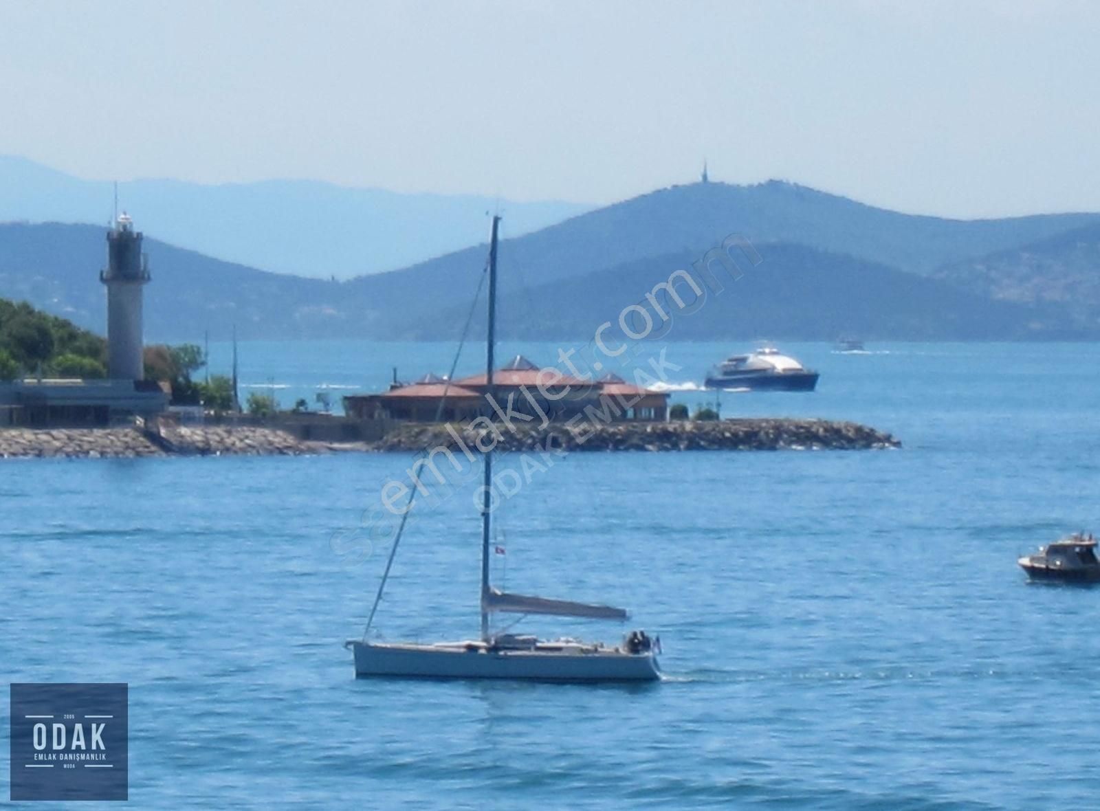 Kadıköy Caferağa Satılık Daire ODAK'tan Moda Burnu Kapanmaz Deniz Manzaralı Asansörlü Fırsat!