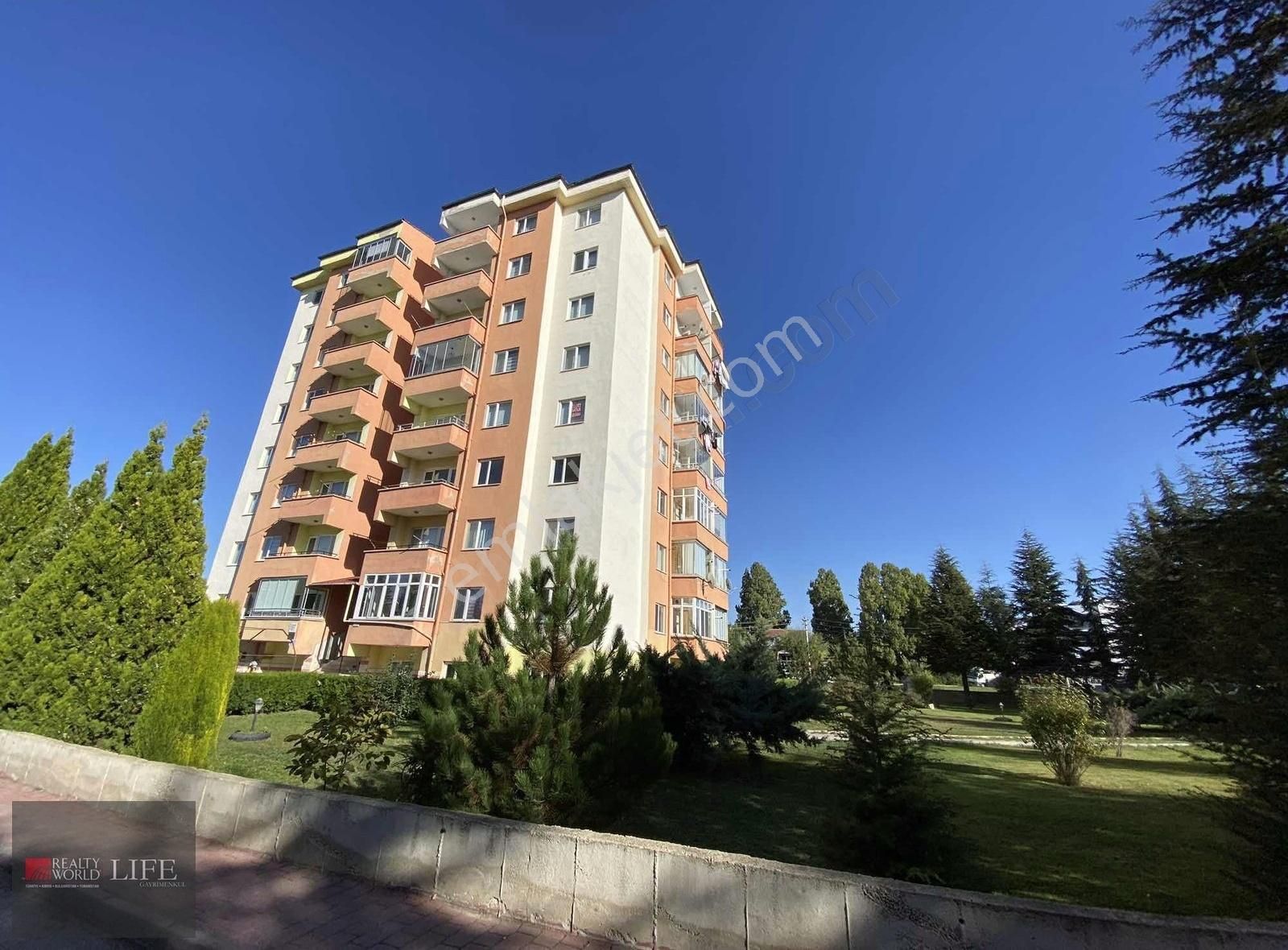 Odunpazarı 71 Evler Satılık Daire RWLIFE// 71 EVLER MAH.SİTE İÇİ YERDEN ISITMALI 3+1 SATILIK DAİRE