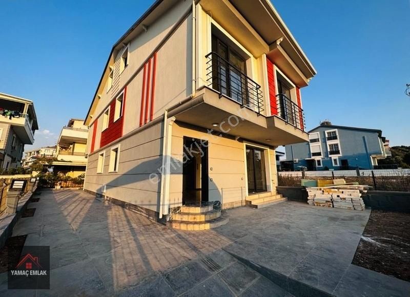 Didim Hisar Satılık Villa DİDİMDE SATILIK DENİZ MANZARALI ARKA CEPHE ŞIK 4+1 VİLLA