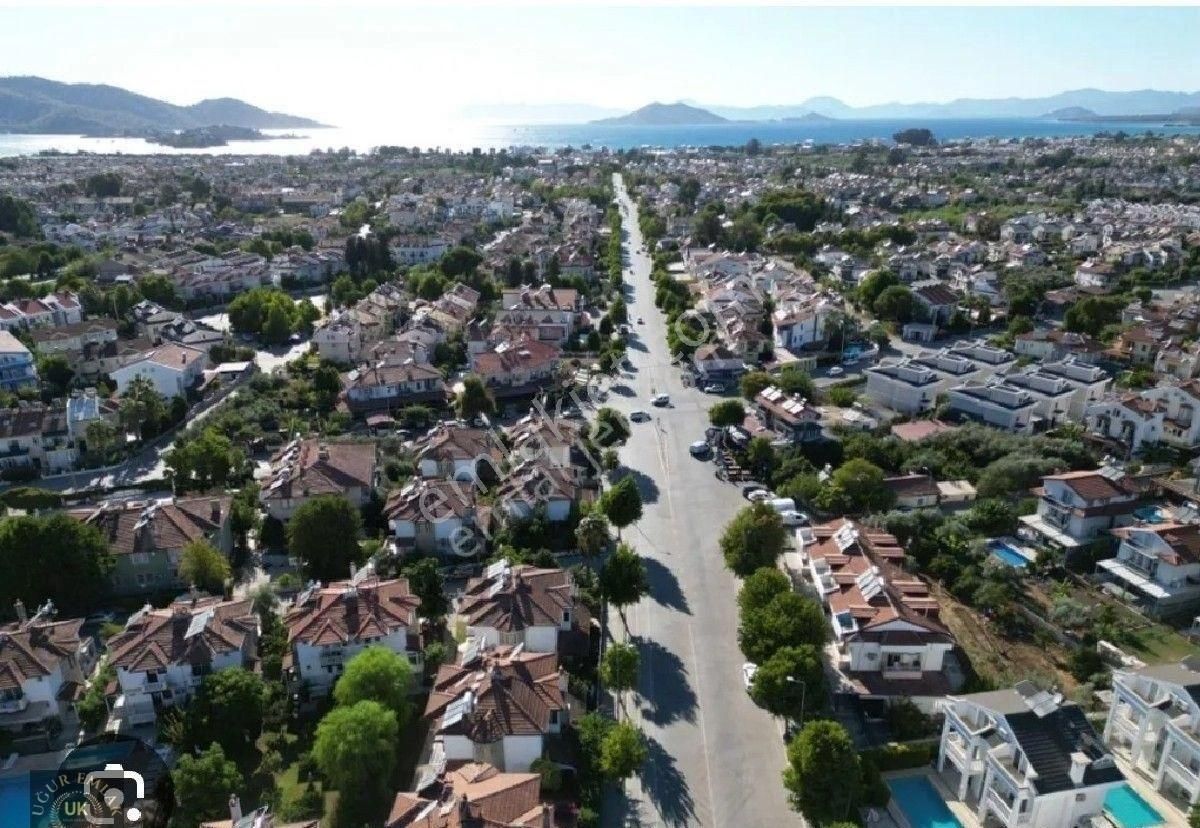 Fethiye Foça Satılık Ticari İmarlı Uğur Emlaktan Foça'da Satılık %25/50 İmarlı Arsa