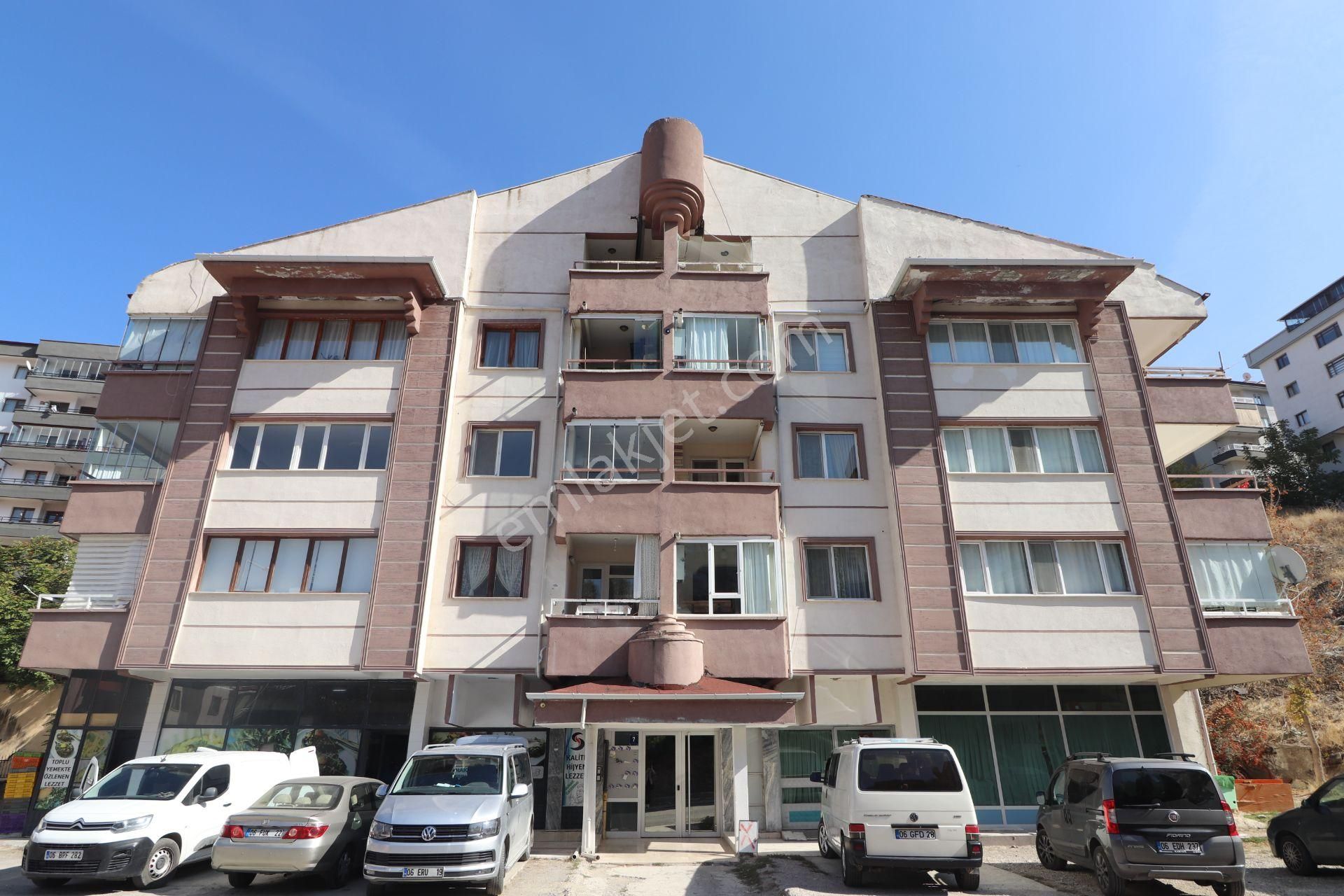 Çankaya Huzur Satılık Daire  ÖVEÇLER HUZUR MAHALLESİ MERKEZİ KONUM 2+1 SATILIK DAİRE