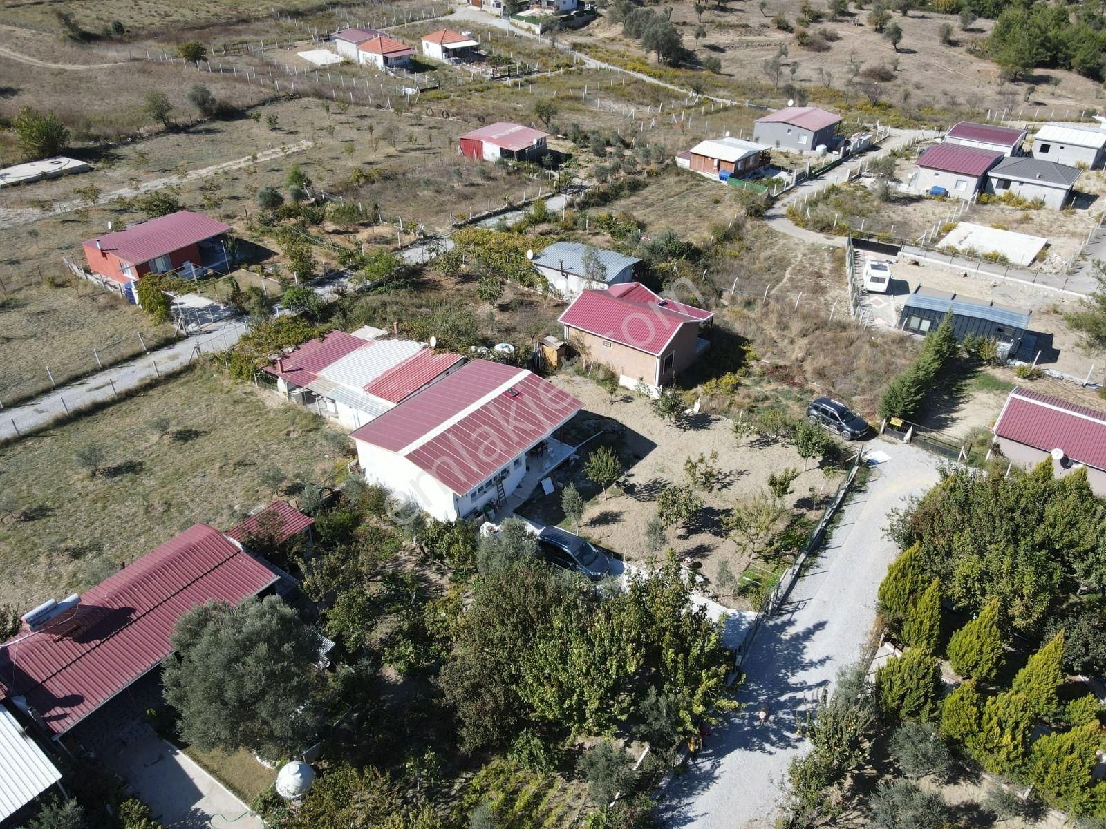 Menderes Turyap'tan Yeniköy'de 345m² Koop. Hisseli Bahçe - Görsel 7