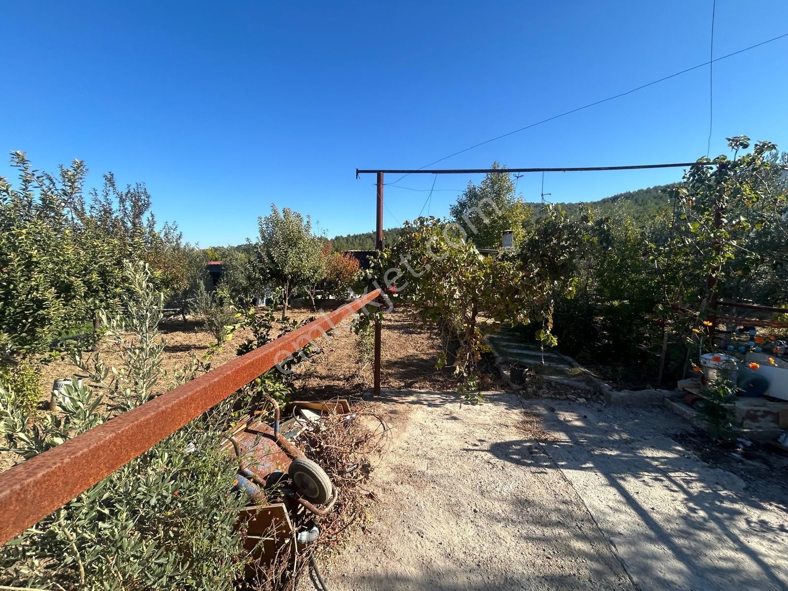 Menderes Turyap'tan Yeniköy'de 345m² Koop. Hisseli Bahçe - Görsel 9