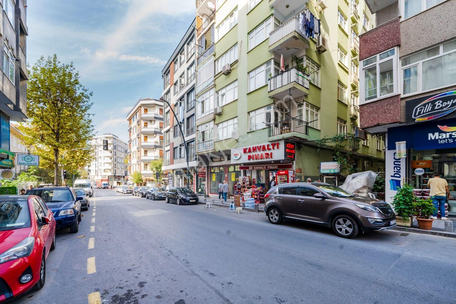 Bahçelievler Siyavuşpaşa Satılık Daire Siyavuşpaşa Merkezde 2+1 Kombili Masrafsız 4.kat 85 M2 Ferah Boş Daire