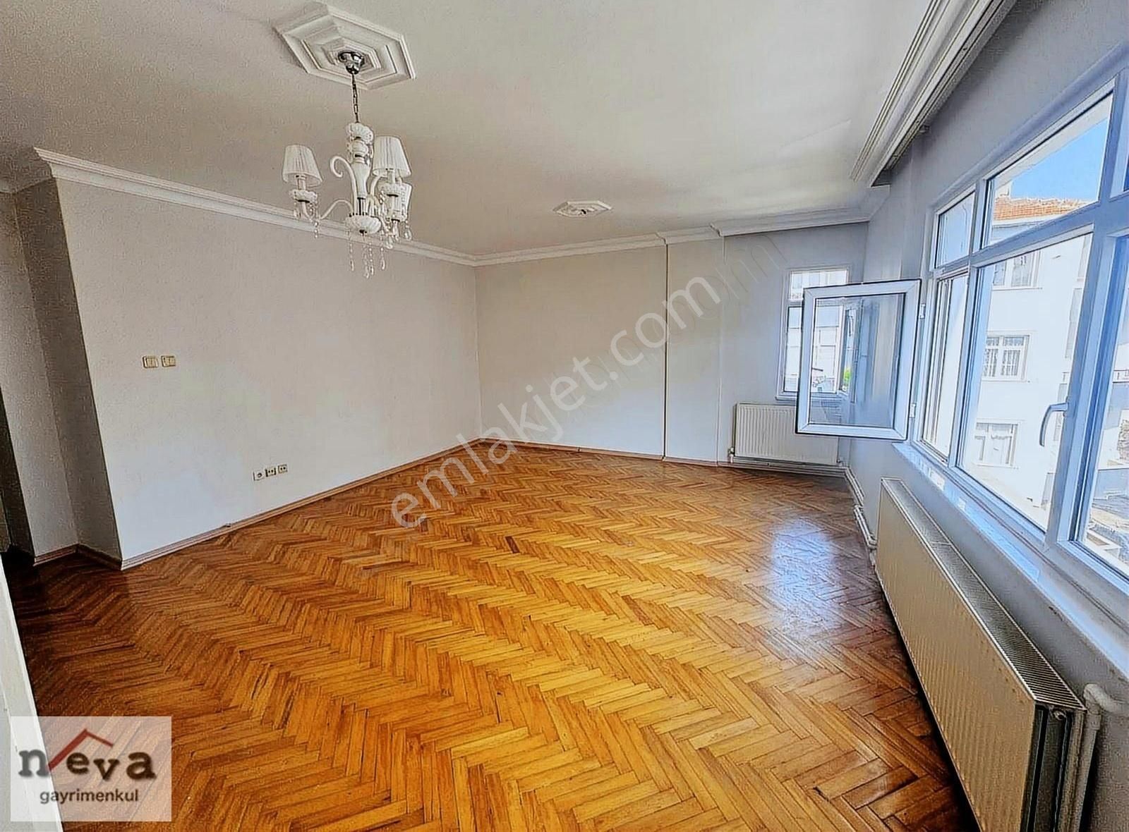 Maltepe Çınar Kiralık Daire İDEALTEPE ÇINARDA 3+1 120 M2 KOMBİLİ BALKONLU 2.KAT 29.500 tl