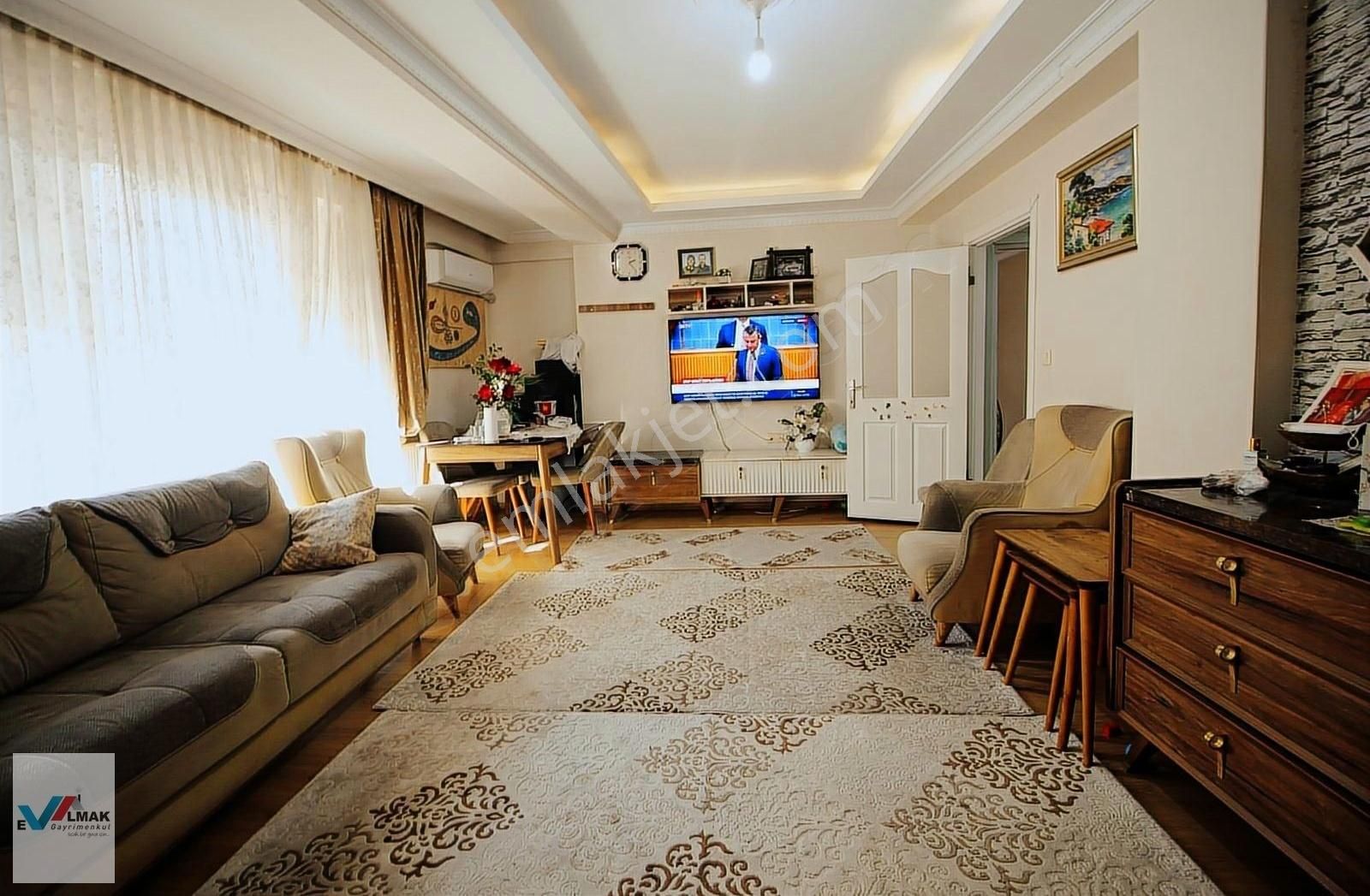 Küçükçekmece İnönü Satılık Daire ACİL SATILIK KELEPİR 4+2 GENİŞ FERAH ( 190m2) DUBLEKS DAİRE