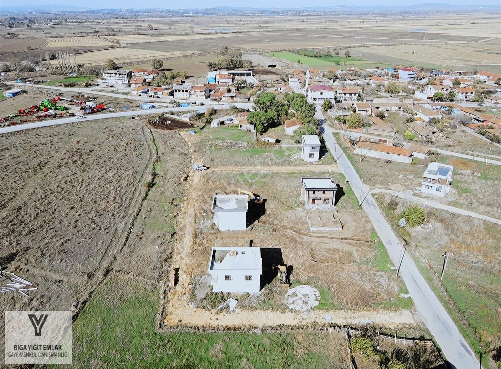 Biga Şakirbey Köyü Satılık Villa İmarlı BİGA'NIN YENİ VİLLALAR BÖLGESİNDE SATILIK ARSA