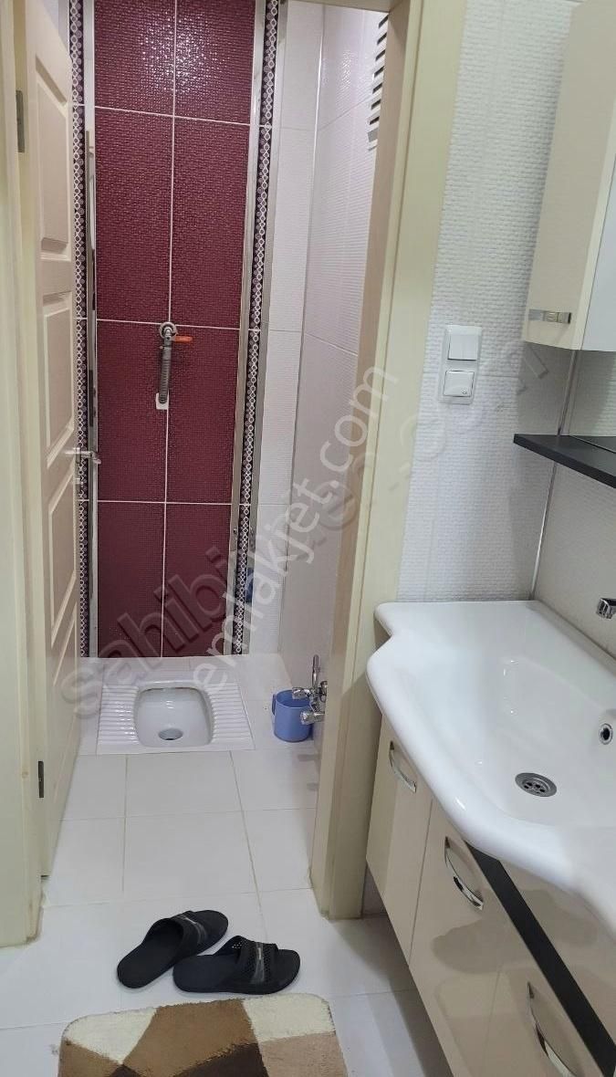 Çarşı Merkezde Geniş Ferah Kiralık 2+1 Ofis - Daire