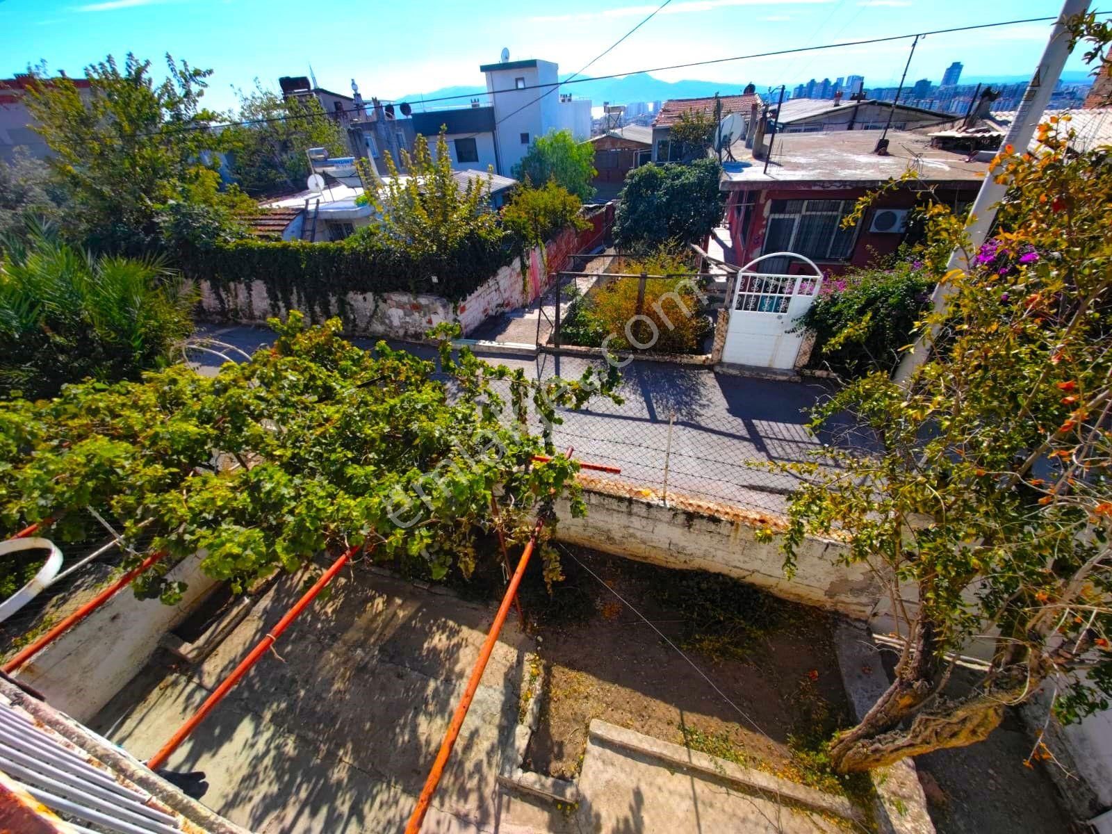 Karşıyaka Cumhuriyet Mah. Deniz Manzaralı Komple Satılık Bina - Görsel 7