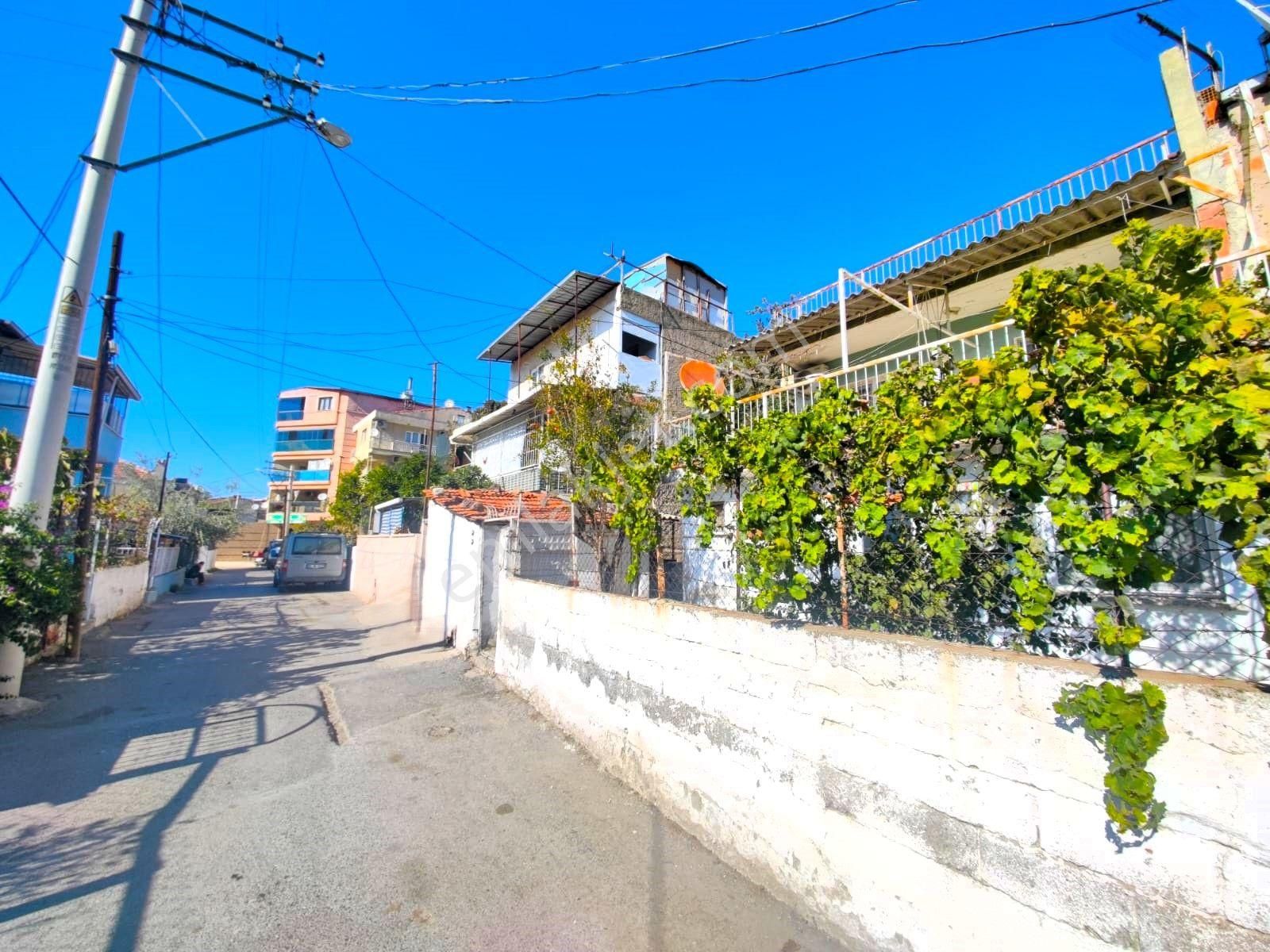 Karşıyaka Cumhuriyet Mah. Deniz Manzaralı Komple Satılık Bina - Görsel 4