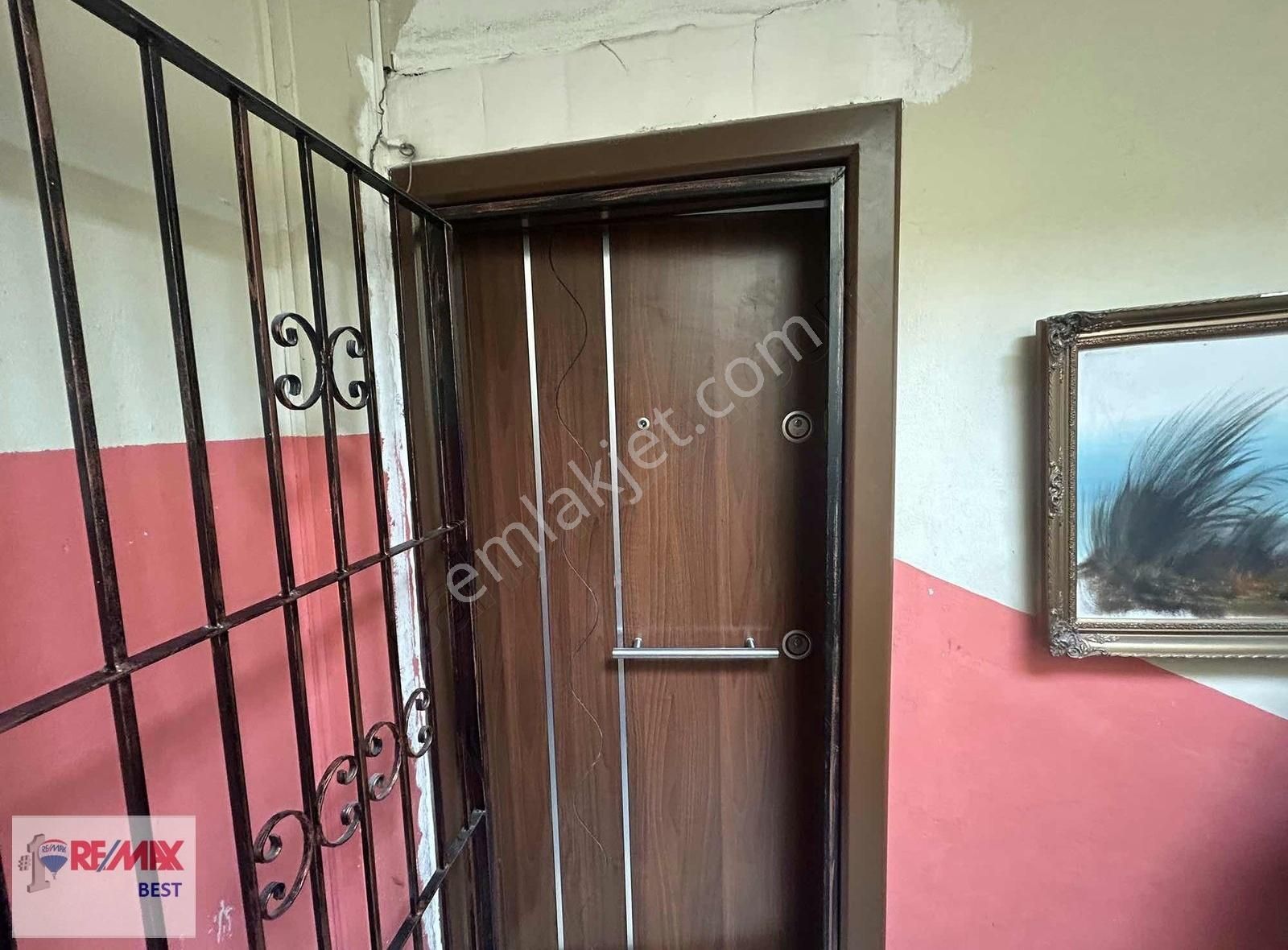 Konak Güneş Satılık Daire EŞREFPAŞA KONAK İZMİR SATILIK 3+1 DAİRE