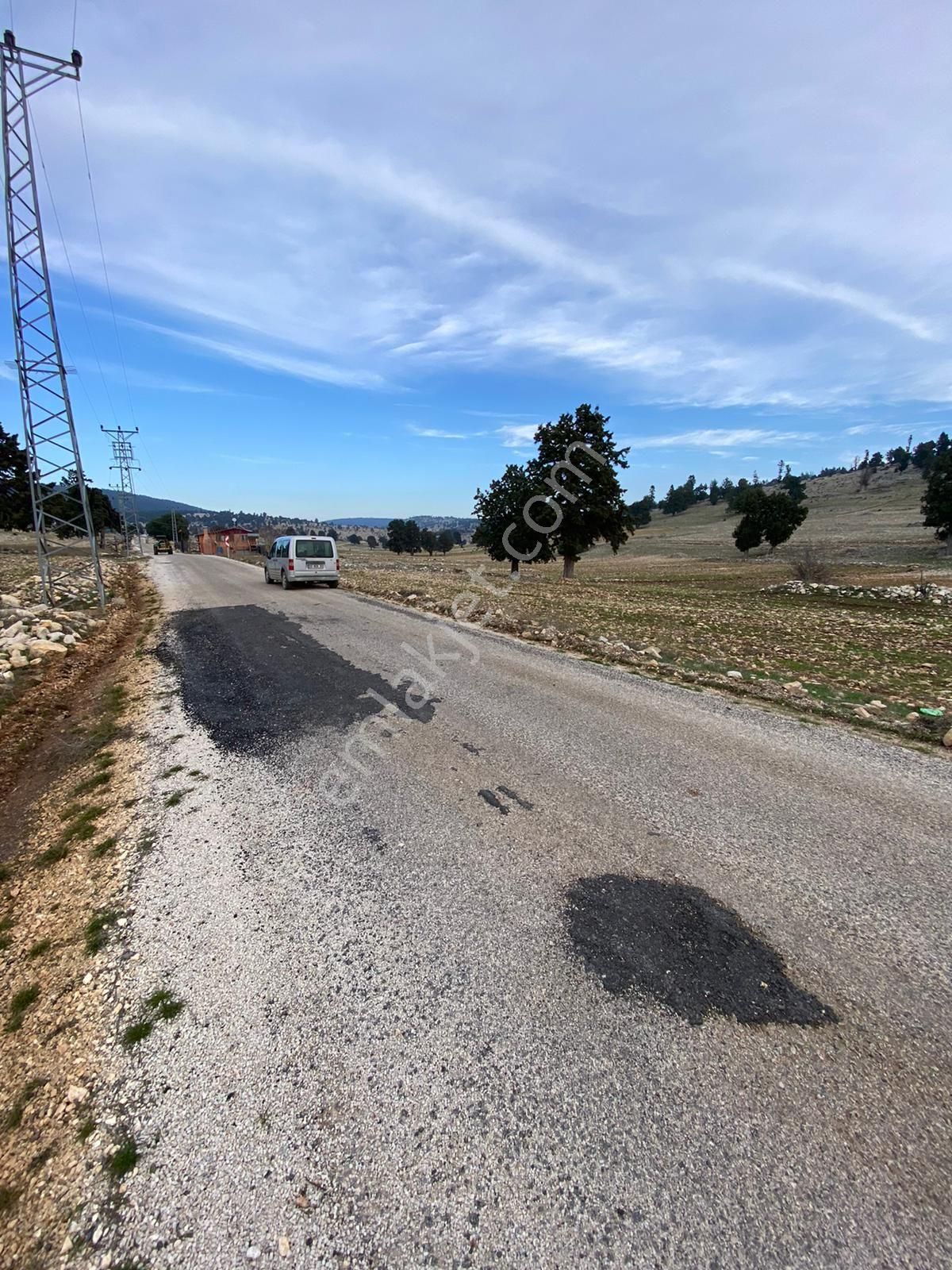 Tarsus Keşli Satılık Tarla Keşli De Tavuk Çiftliğine Uygun 17 Dönüm Tek Tapulu Yer