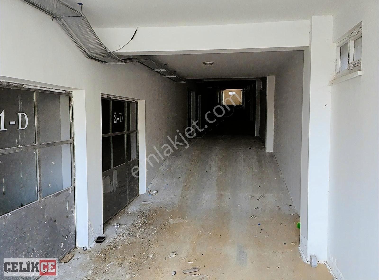 9,50 Metre Yükseklik 450 M2 Dükkan İskanlı - Görsel 7