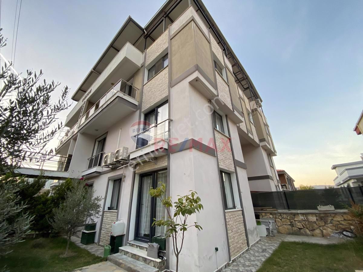 Foça Kazım Dirik Satılık Daire REMAX TARGET ONS'DAN BAĞARASINDA SATILIK 3+1 DUBLEKS DAİRE