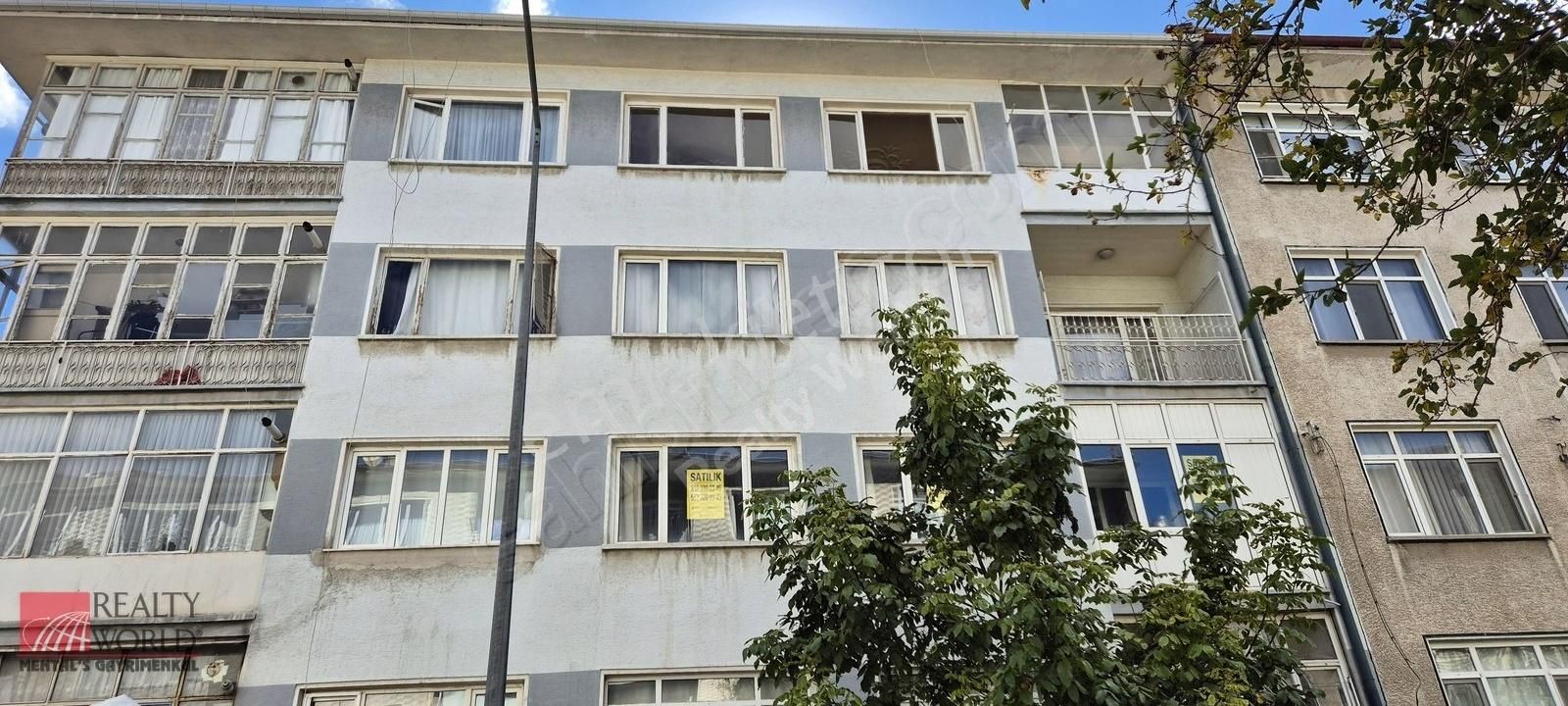 Meram Konevi Satılık Daire ŞEHRİN TAM ORTASINDA 2+1 FIRSAT DAİRE