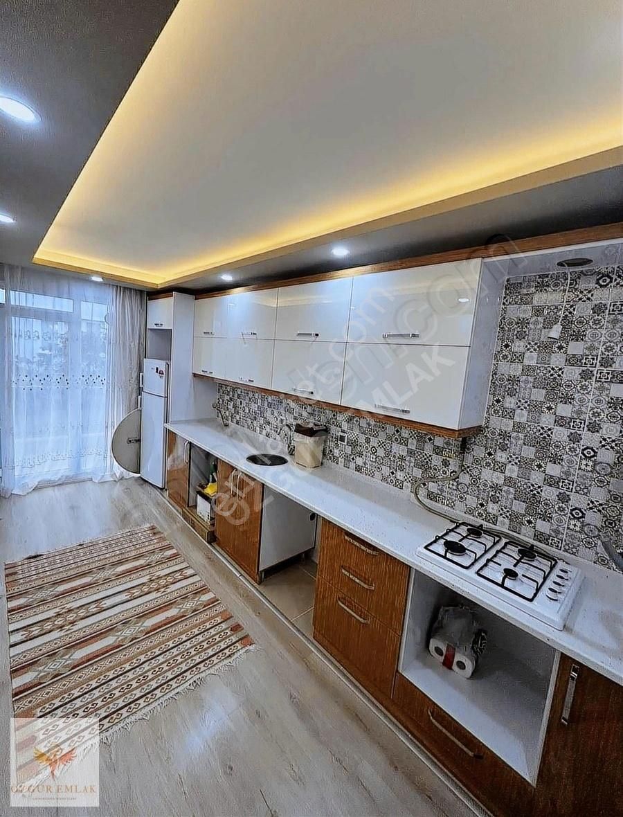 Burdur Merkez Menderes Kiralık Daire Özgür Emlak'tan Kiralık Yeni Eşyalı Lüks Geniş Balkonlu Daire