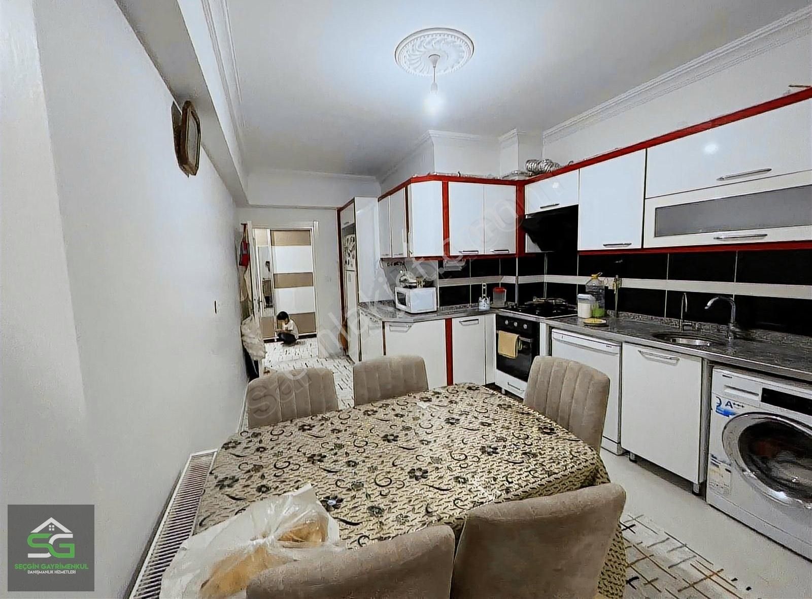 Elazığ Merkez Ulu Kent Satılık Daire SEÇGİN'DEN ULUKENT DE SATILIK FIRSAT DAİRE