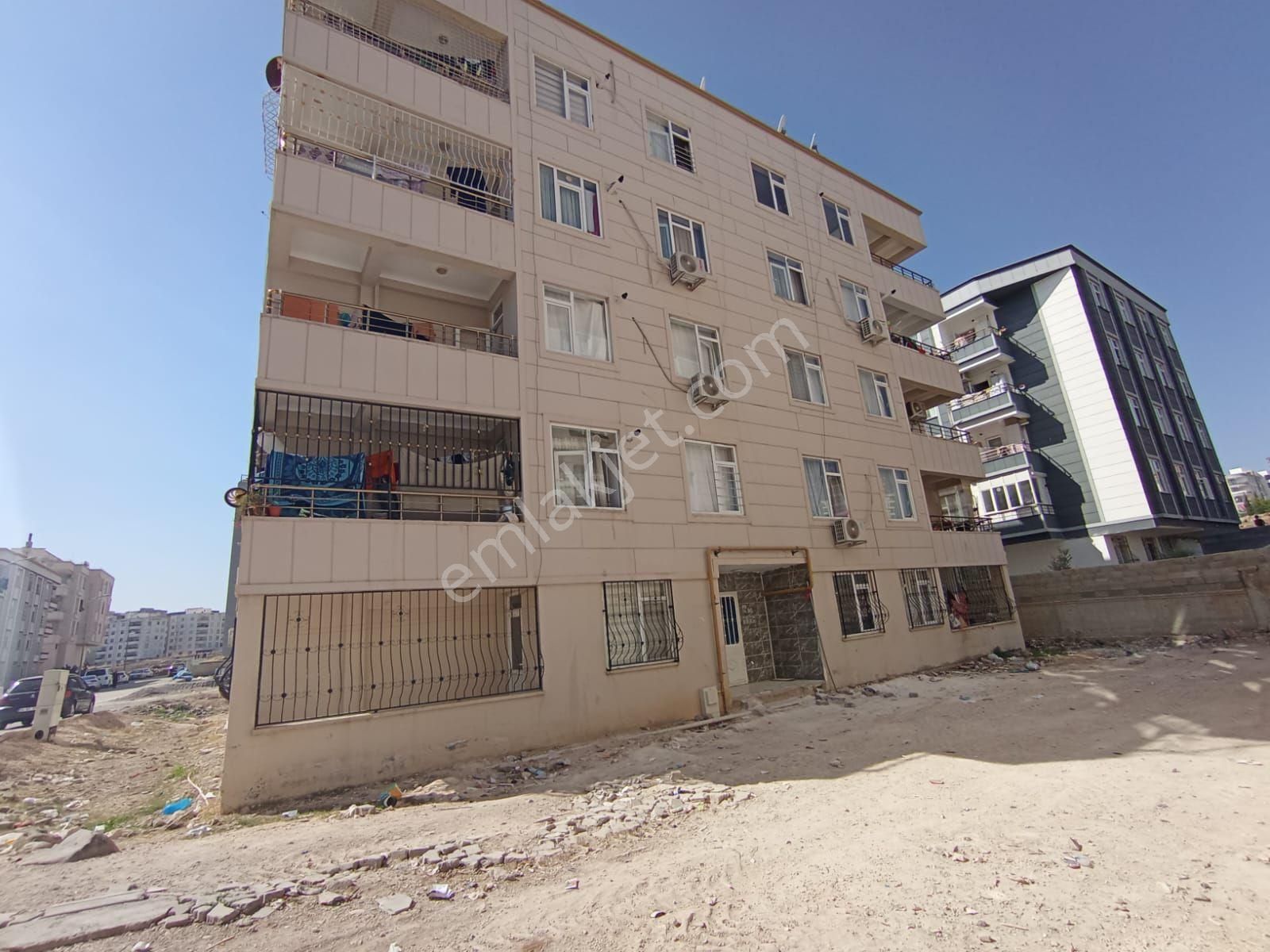 Karaköprü Seyrantepe Satılık Daire 📍NF EMLAKTAN ACİLL SATILIK TEMİZ BAKIMLI DAİRE 