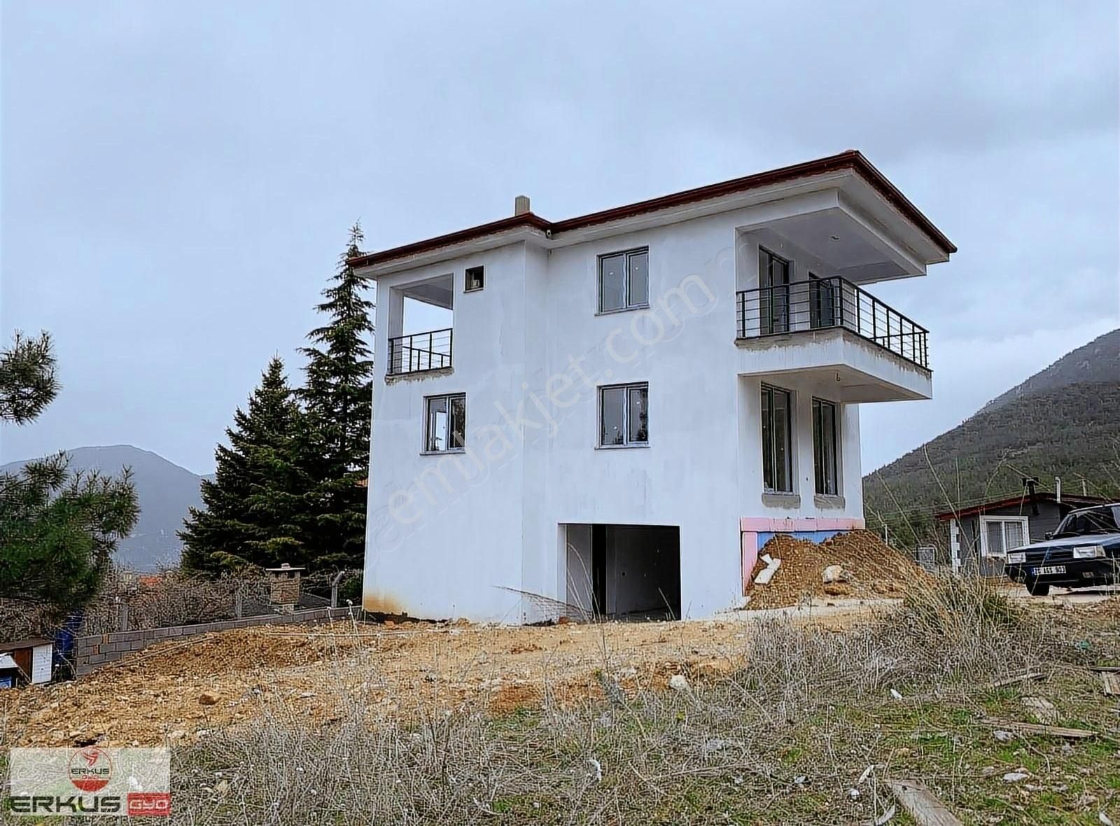 Pamukkale Cankurtaran Satılık Villa Denizli Pamukkale Cankurtaran'da 4+1 Sıfır Villa