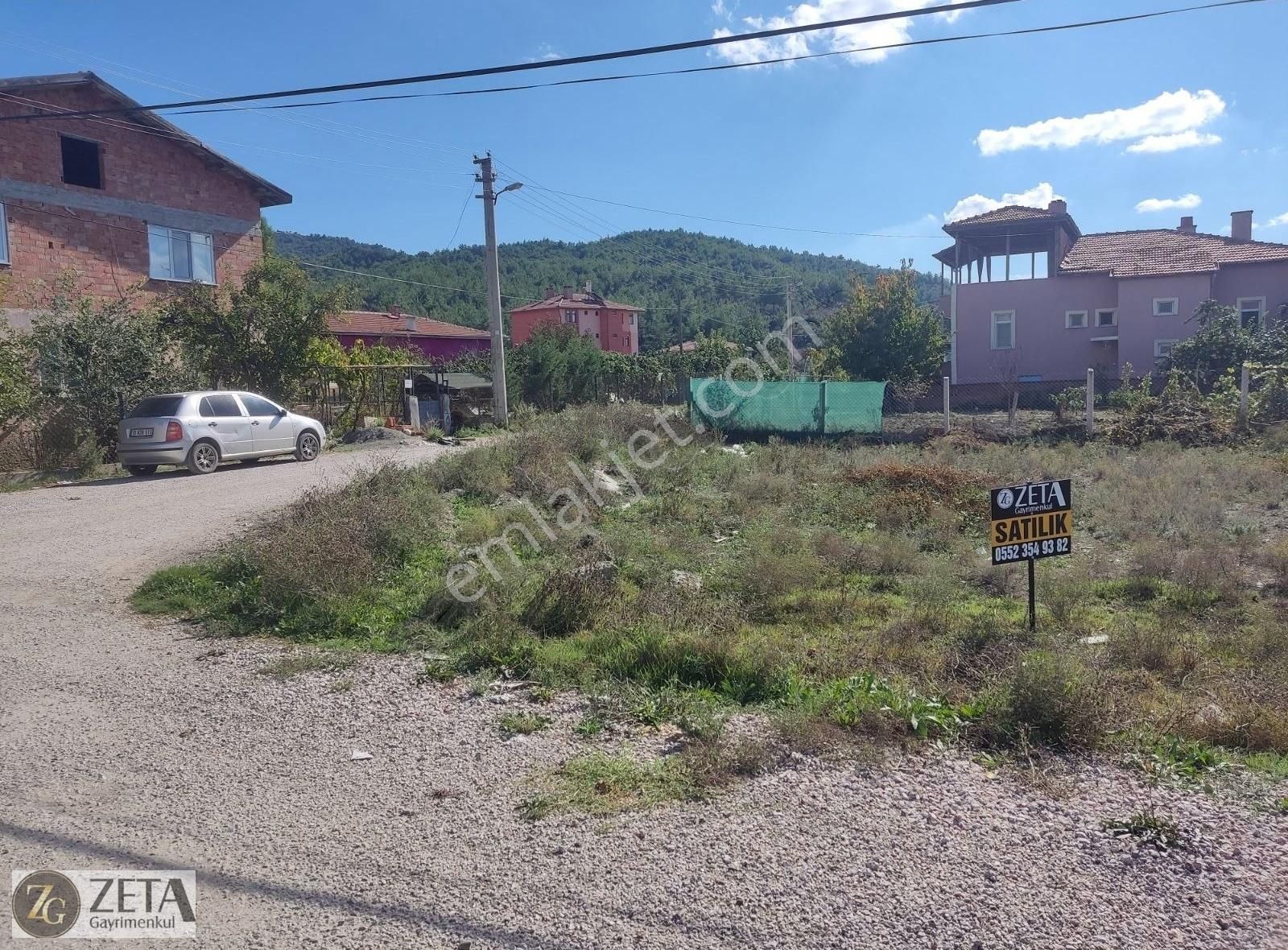 Osmancık Çay Satılık Konut İmarlı GEMİCİ, ÇAY MAHALLESİ'NDE GENİŞ KÖŞE ARSA